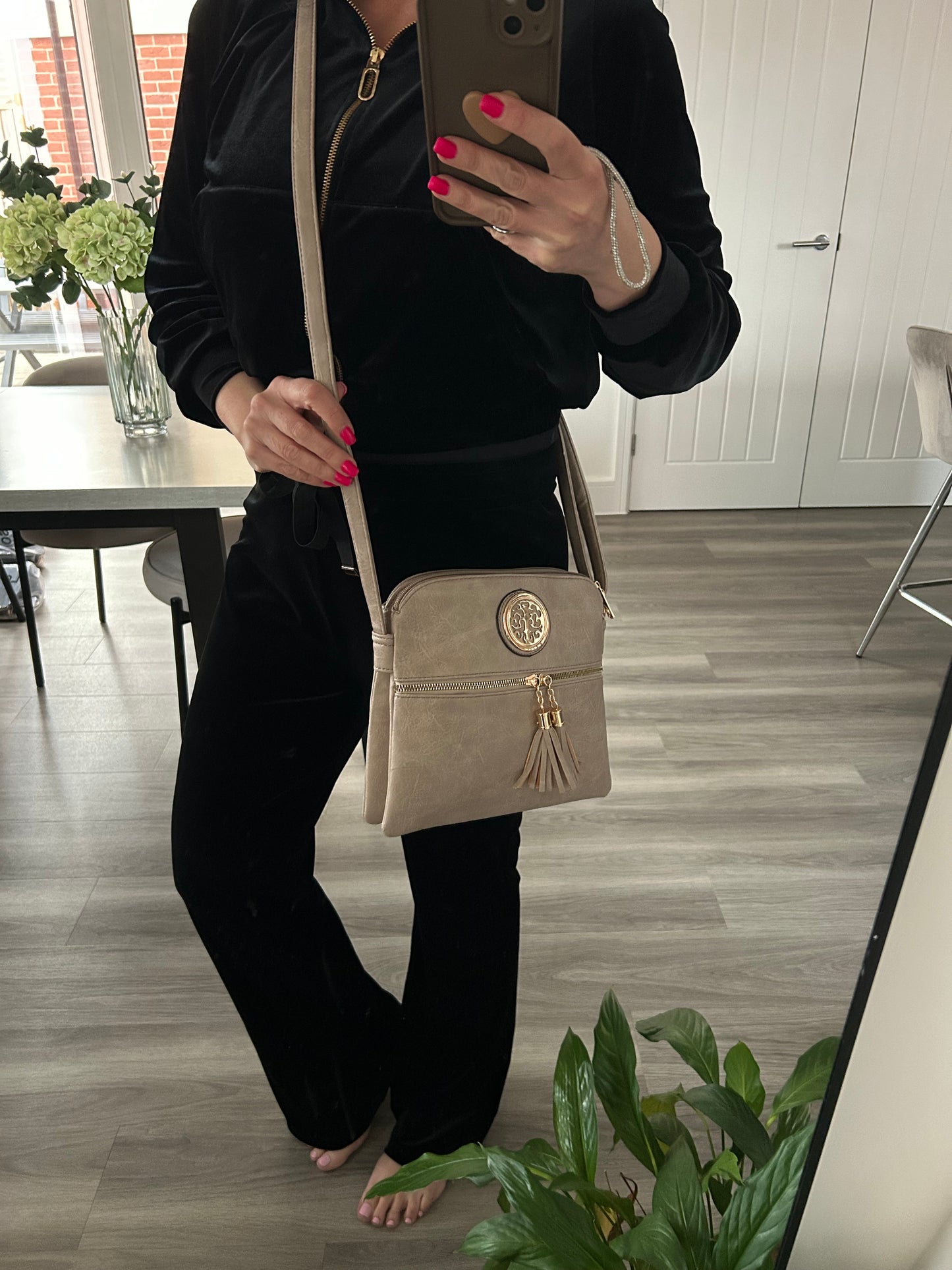 Annie ~ Nude Slim Crossbody Bag