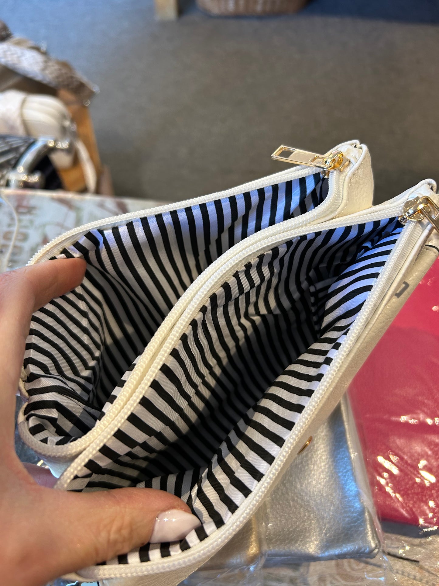 Jo-Jo - Leather-look clutch/crossbody bag