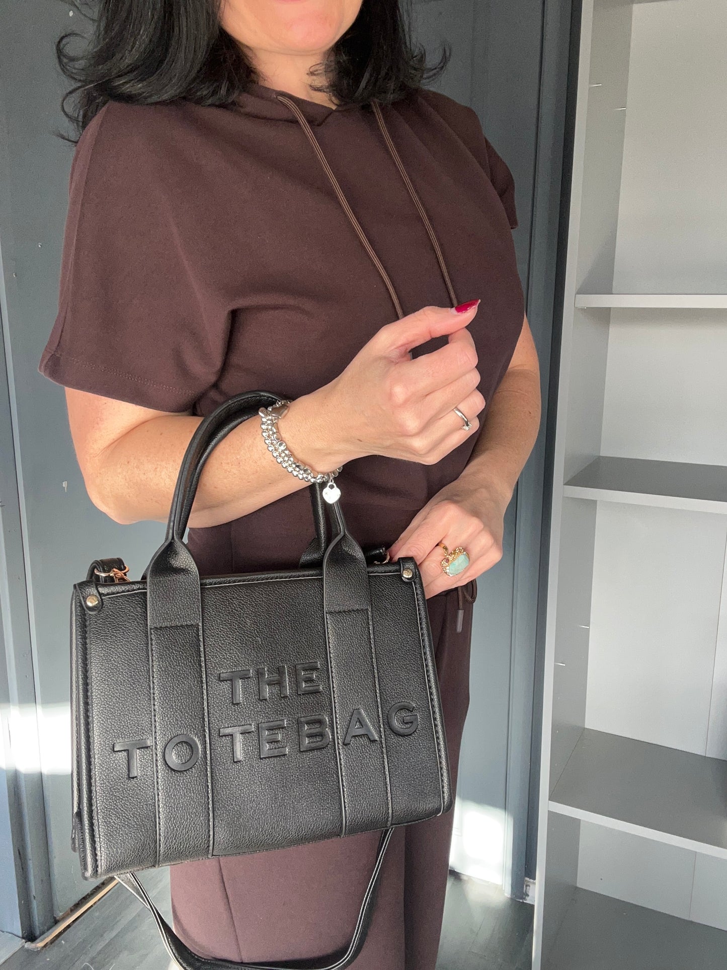 London - The Tote Bag - Medium - Black