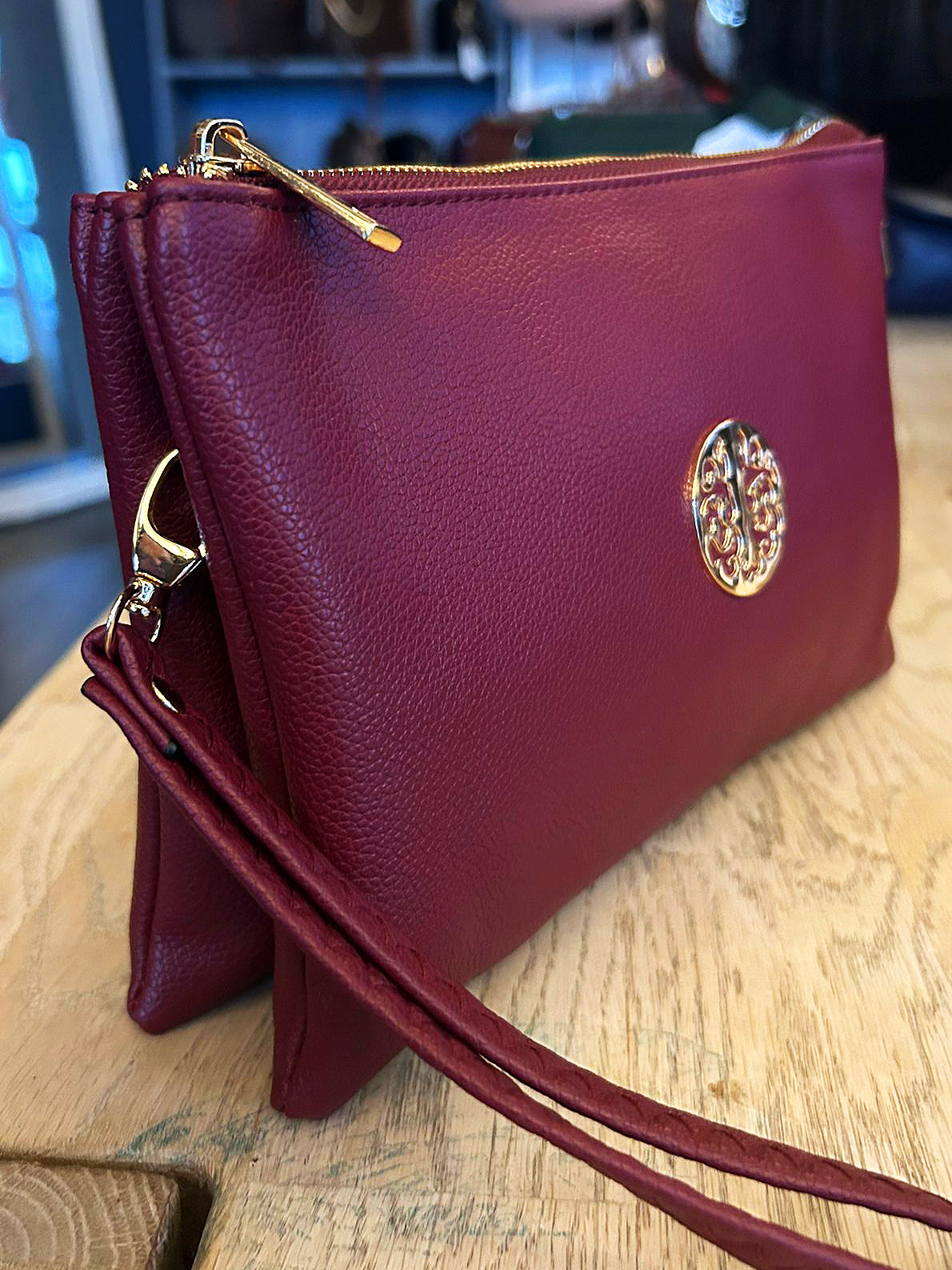 Lola - Slim clutch / Crossbody bag