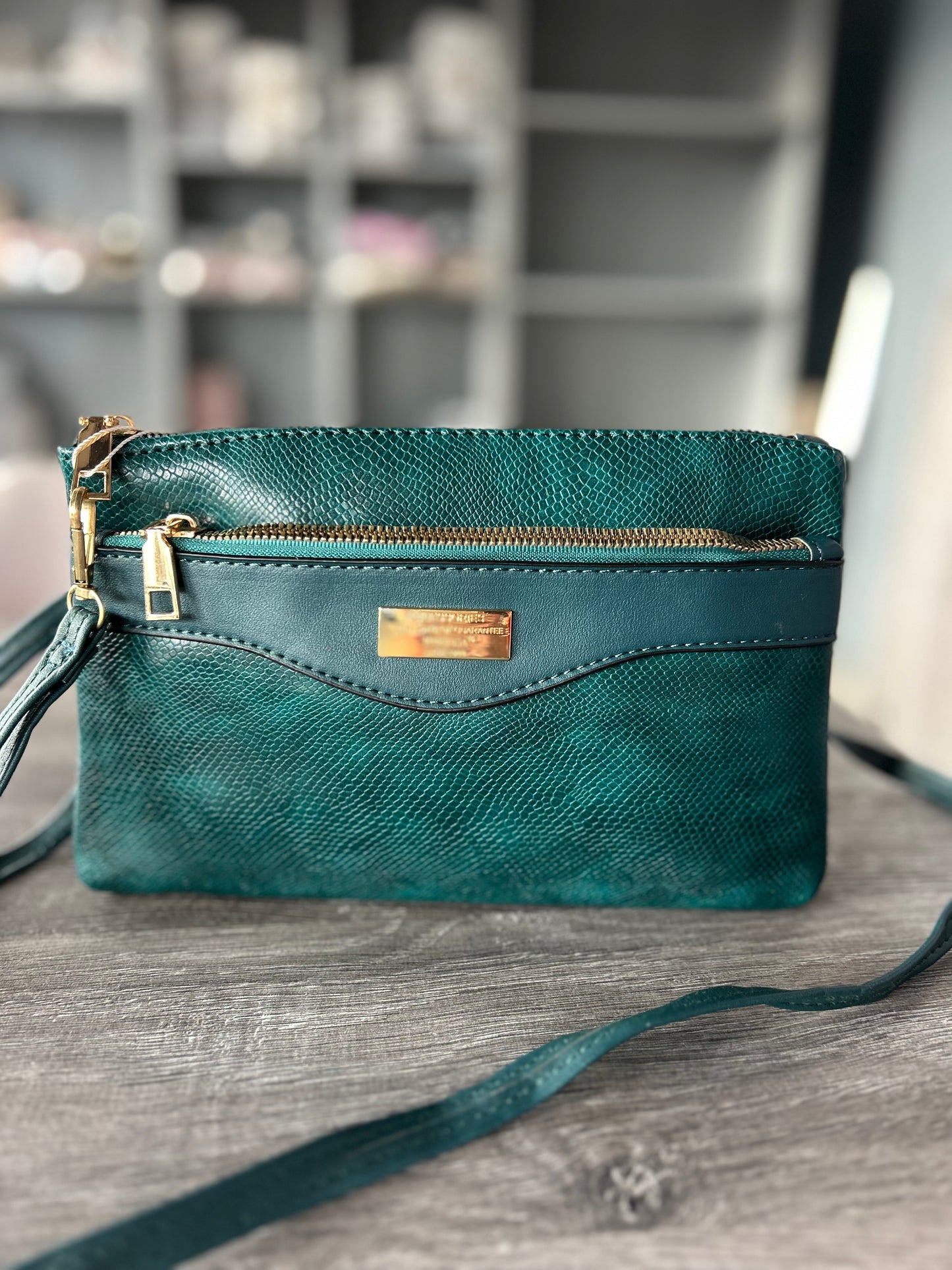 Zana - Faux Leather Small Snakeskin Effect Clutch / Crossbody Bag