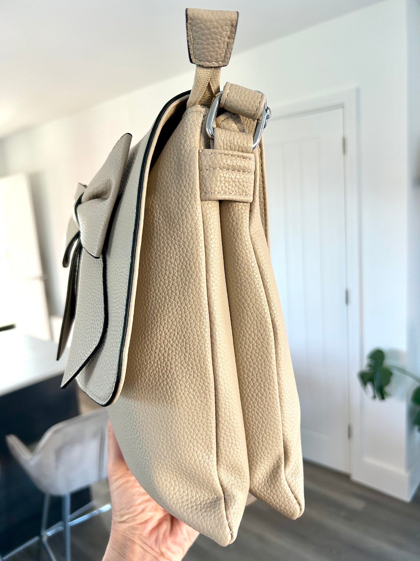 Candi - Blue crossbody flap-over bag