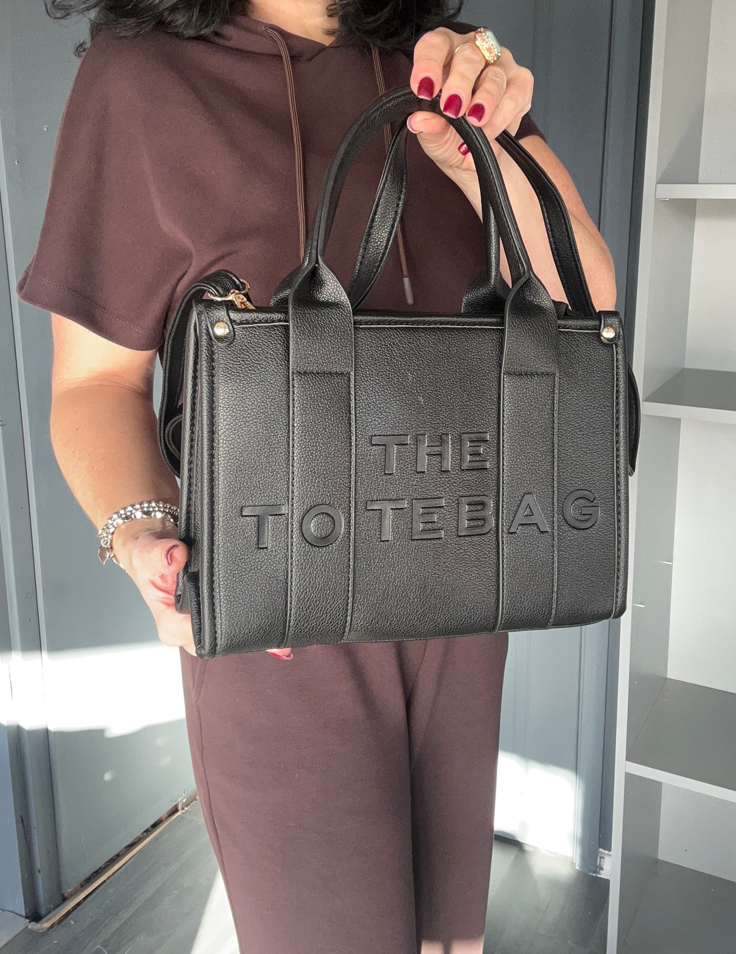 London - The Tote Bag - Medium - Black