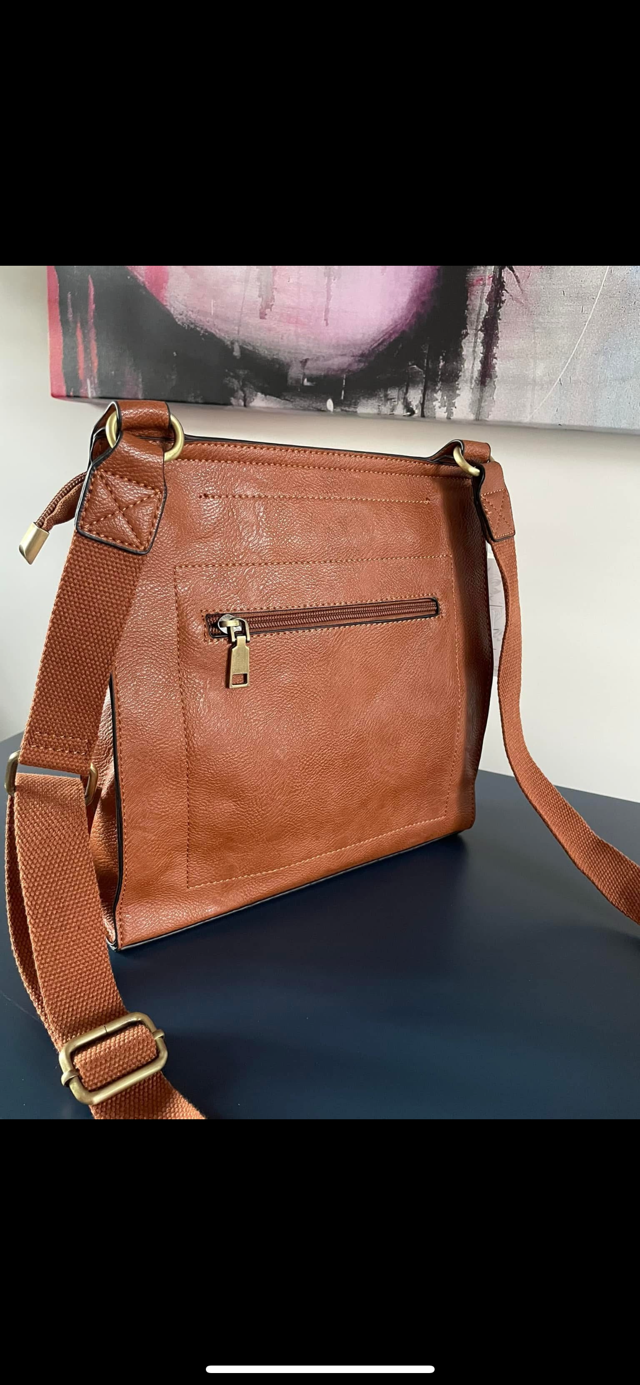 Hayley - Messenger Crossbody Bag