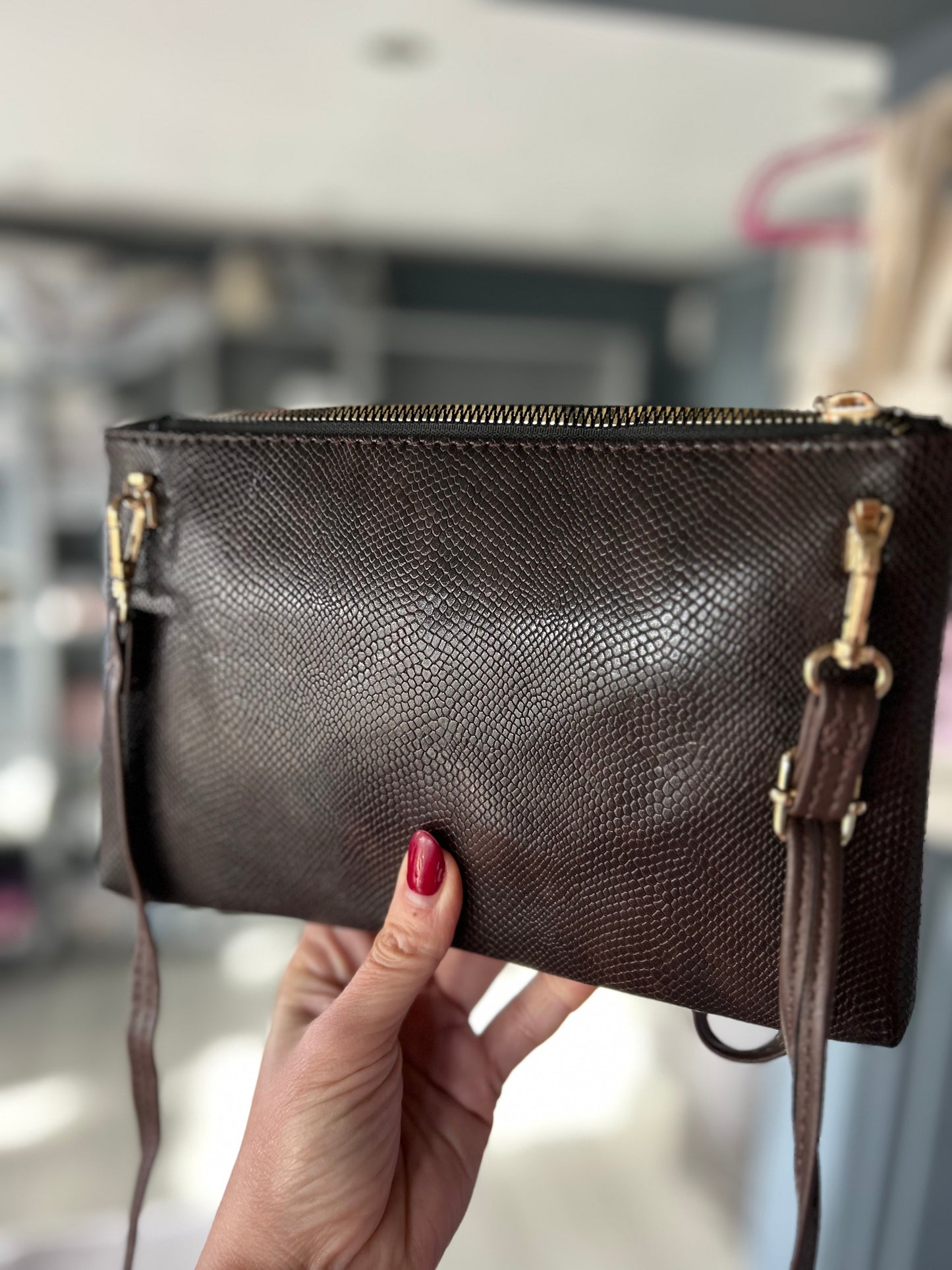 Zana - Faux Leather Small Snakeskin Effect Clutch / Crossbody Bag