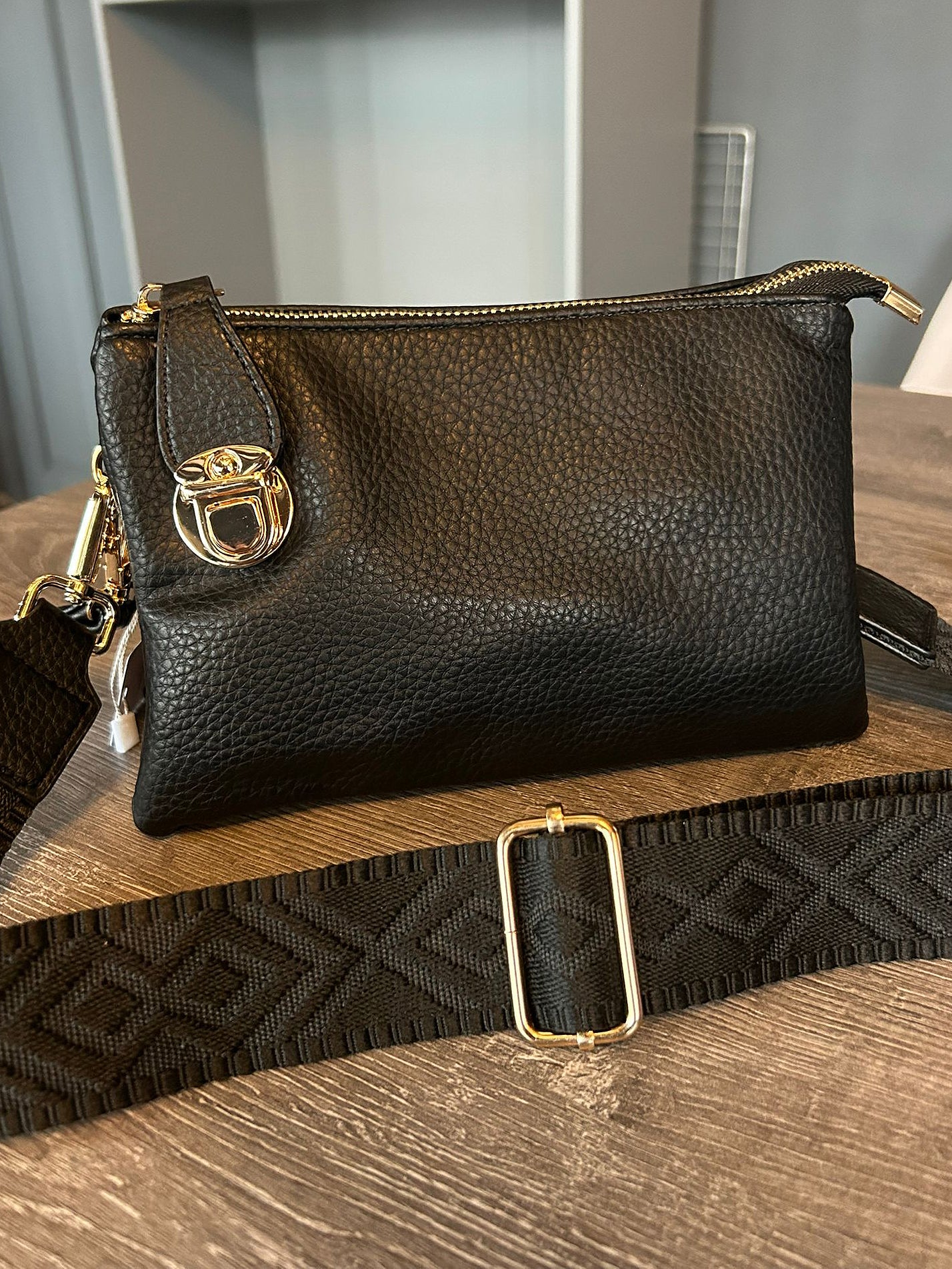 Amy - Soft small clutch / crossbody bag - Black