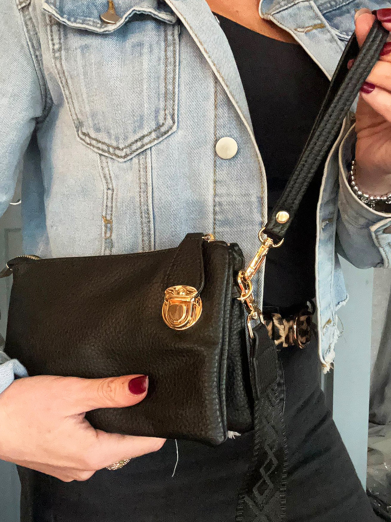 Amy - Soft small clutch / crossbody bag - Black