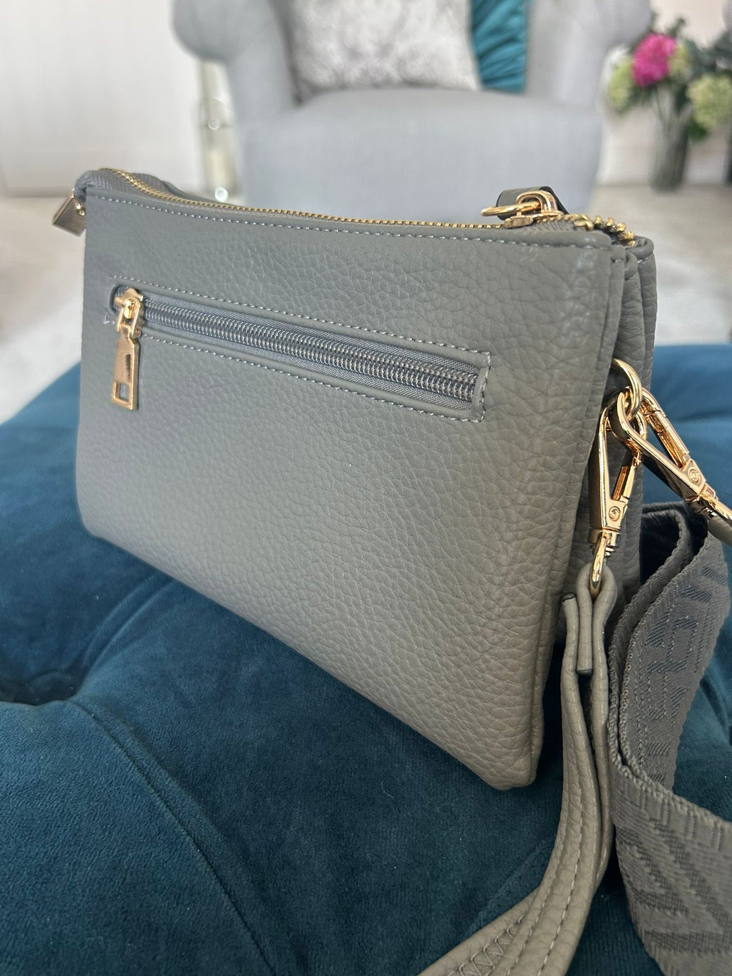 Amy - Soft Small Clutch / Crossbody Bag