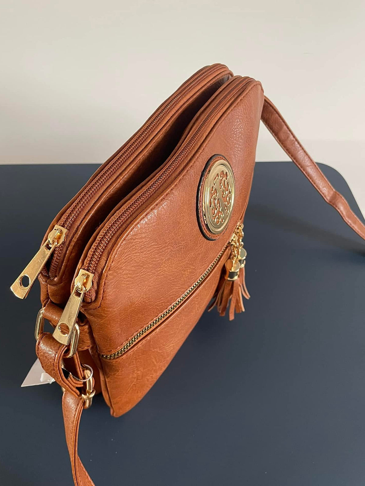 Annie - Slim crossbody bag