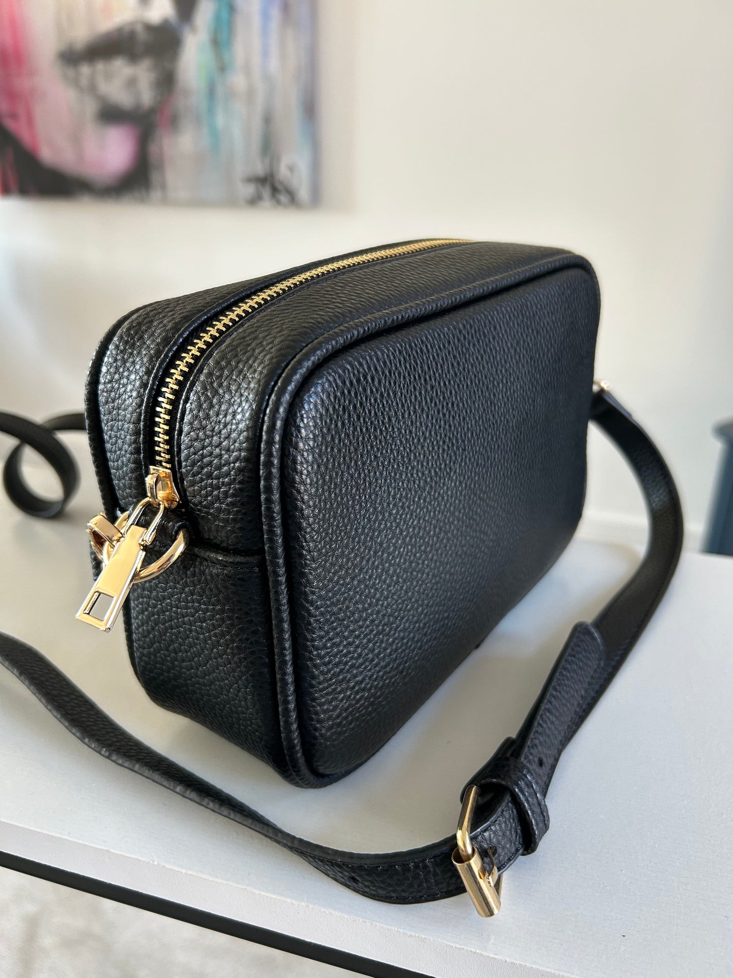 Carly - Small crossbody bag with tassel - Black