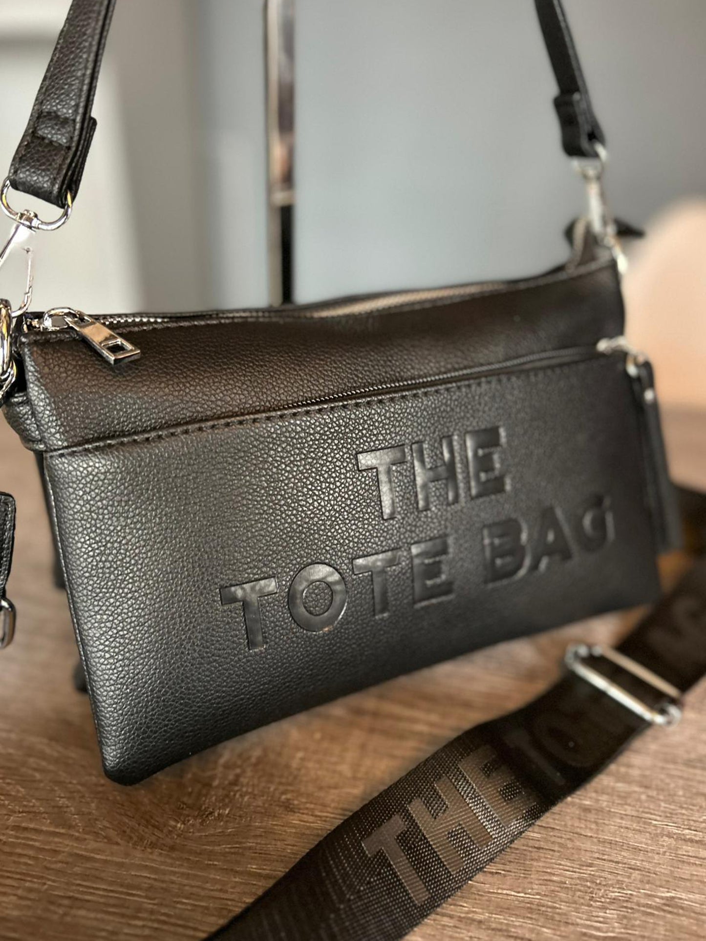 Becky - Tote / Crossbody / Shoulder Bag