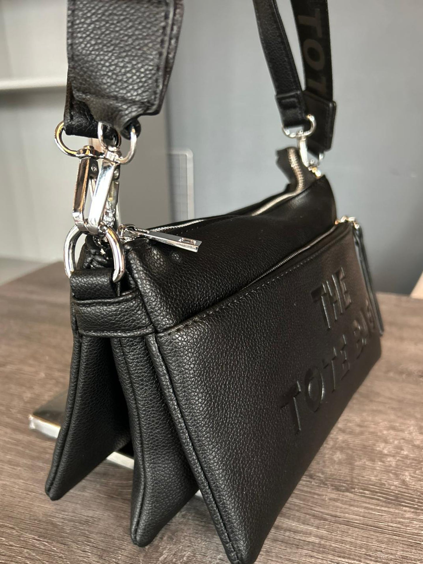 Becky - Tote / Crossbody / Shoulder Bag