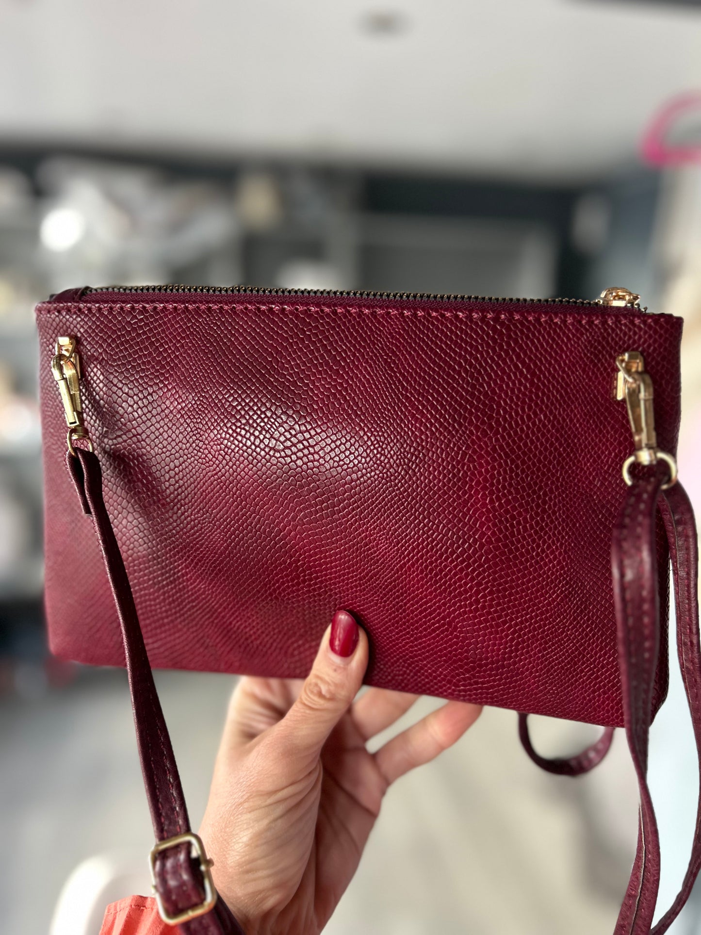 Zana - Faux Leather Small Snakeskin Effect Clutch / Crossbody Bag