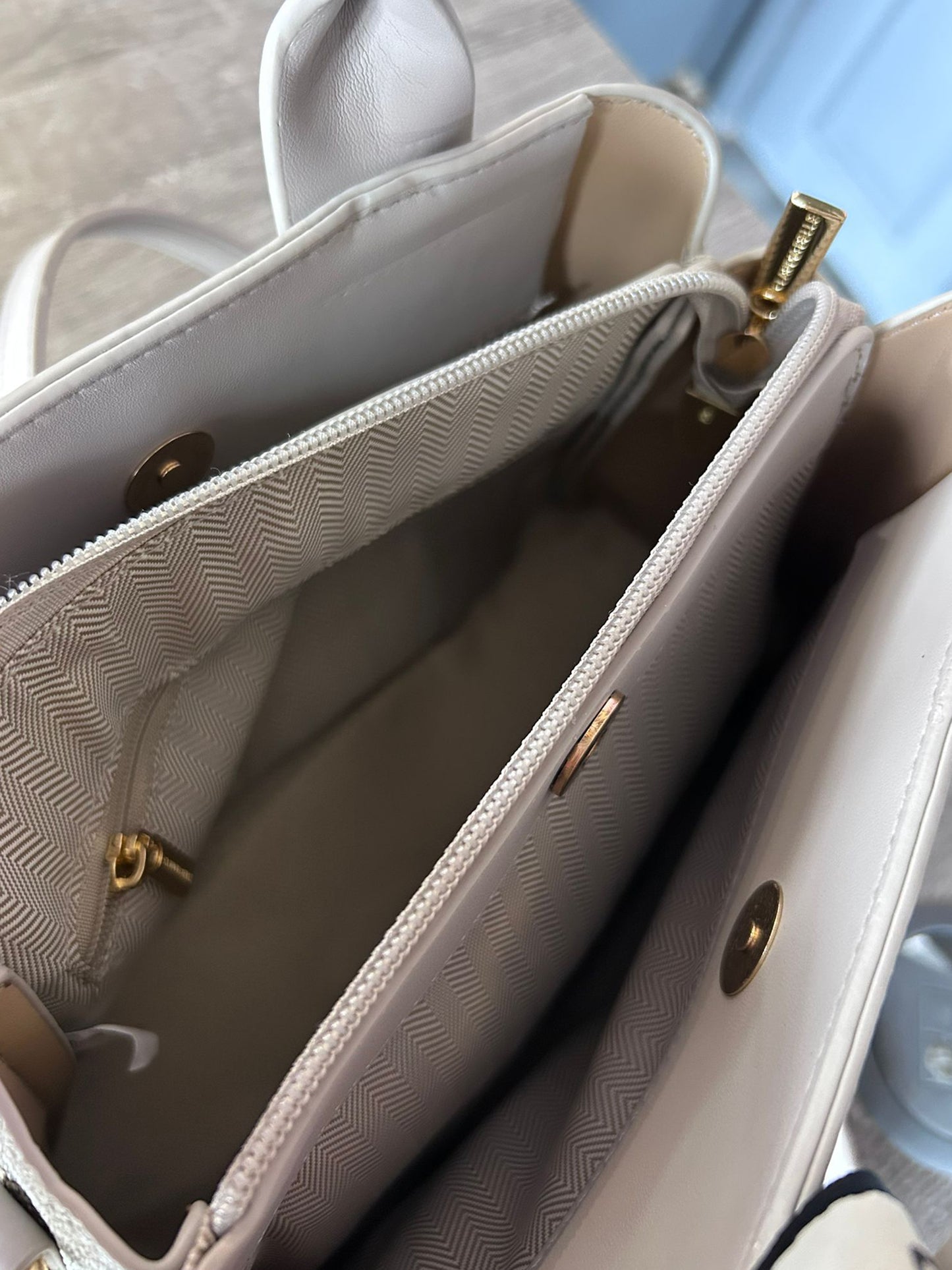 Claudia - Small Grab Handle Bag With Bag Tie