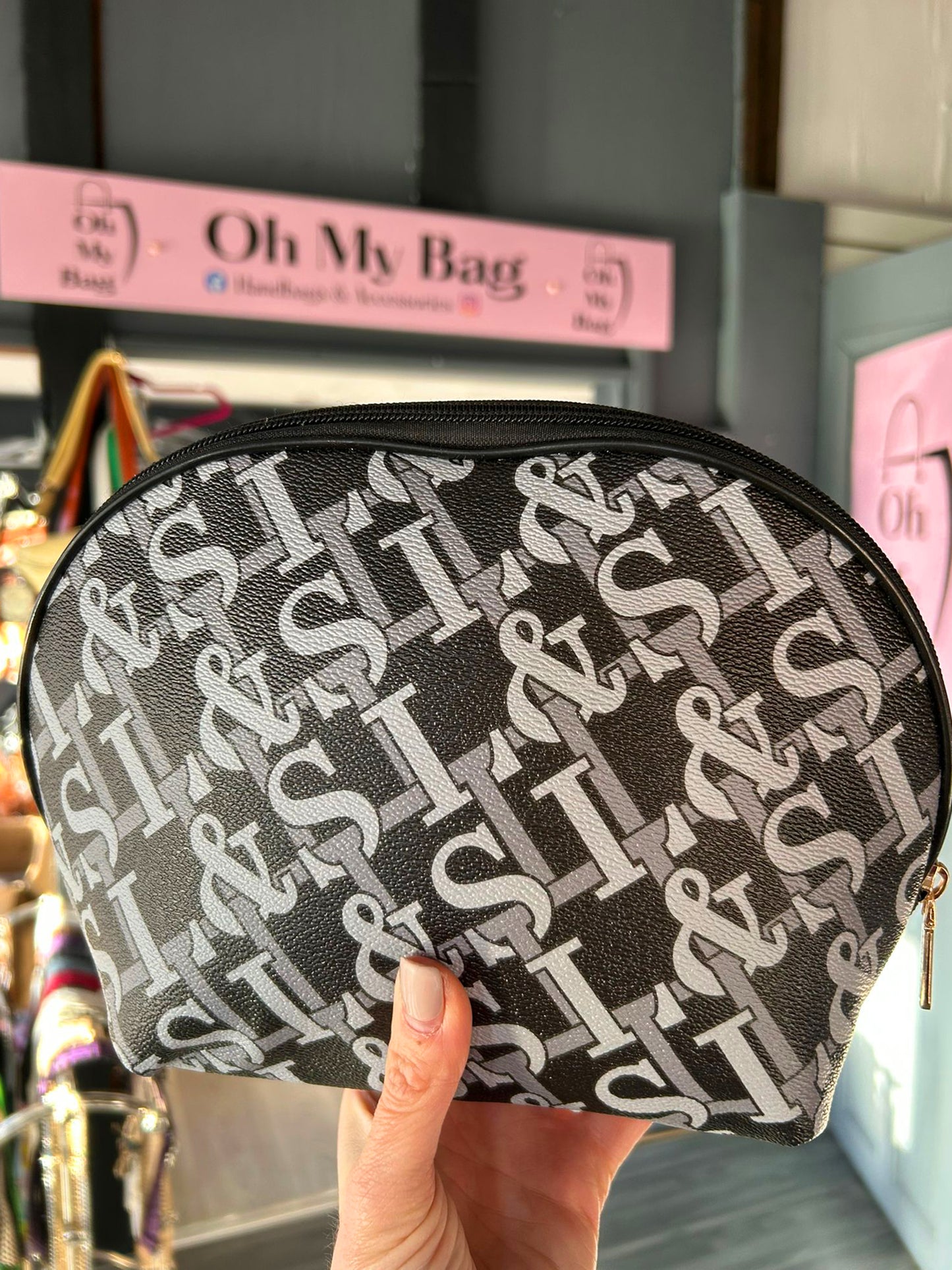 Cosmetic Bags - Set of 5 Faux Leather Bags