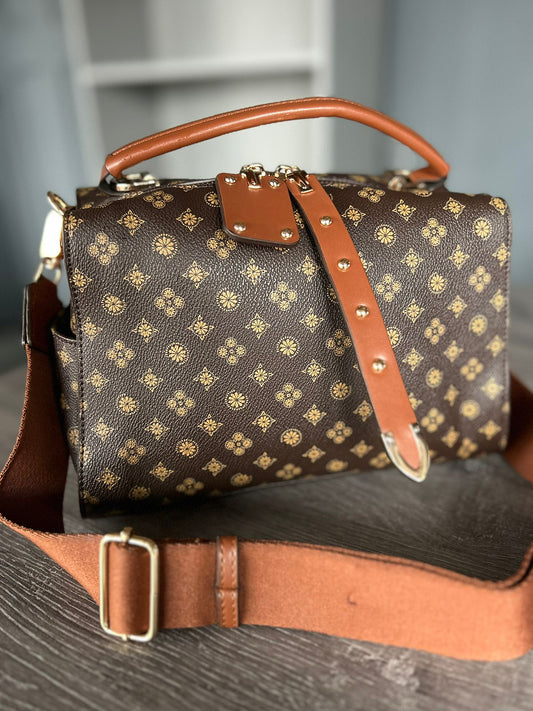 Darcy - Square crossbody bag