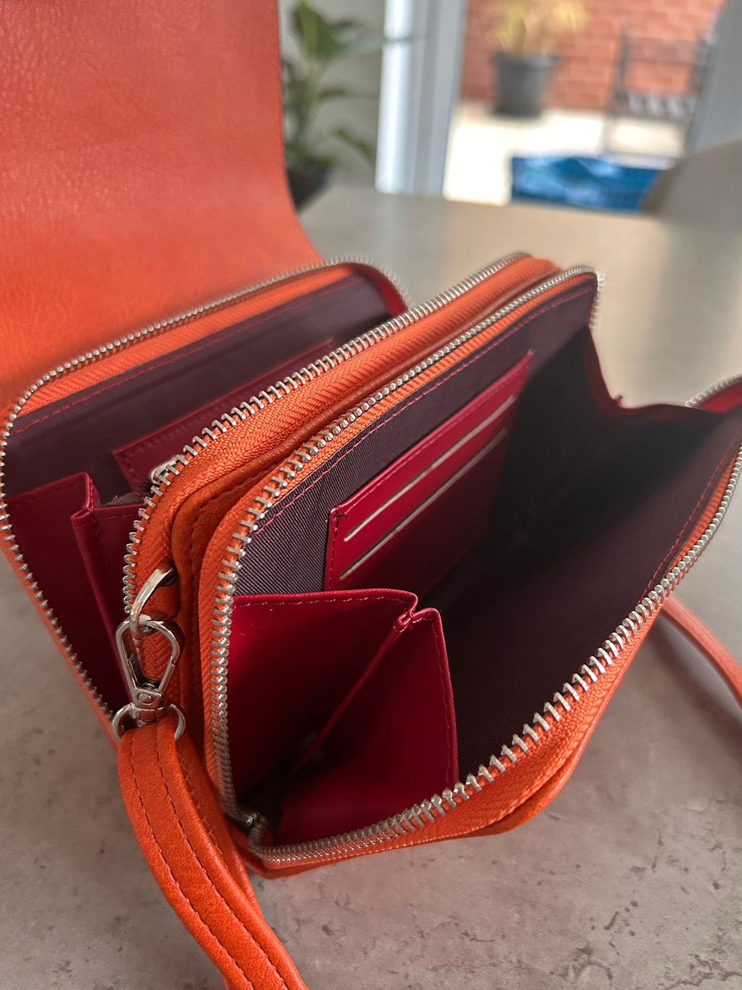 Dorothy - Small Faux Leather Crossbody Organiser Bag