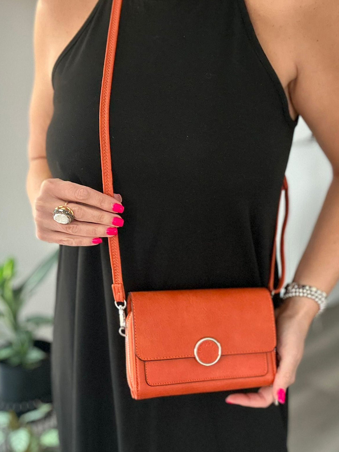 Dorothy - Small Faux Leather Crossbody Organiser Bag