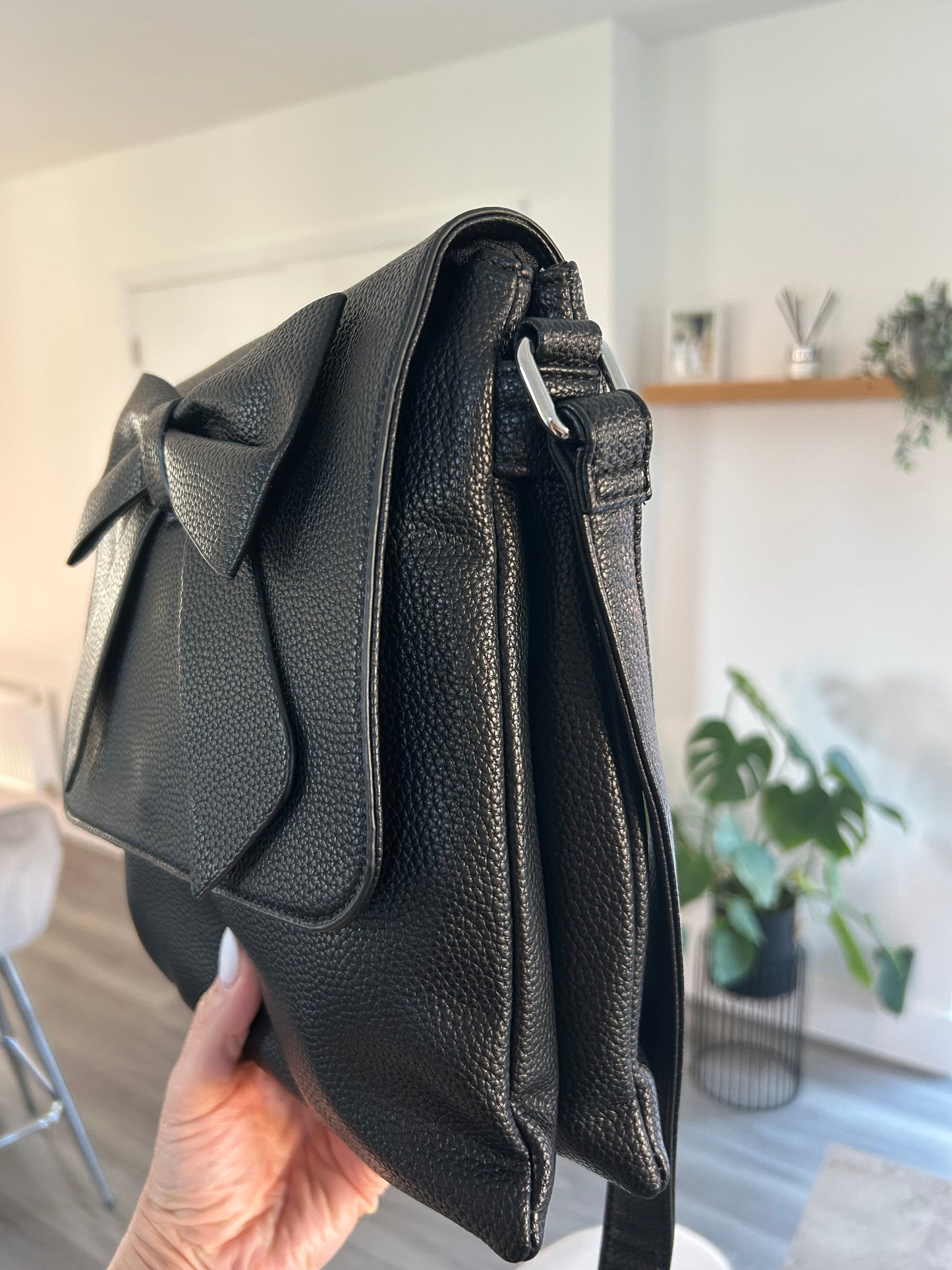 Candi - Blue crossbody flap-over bag