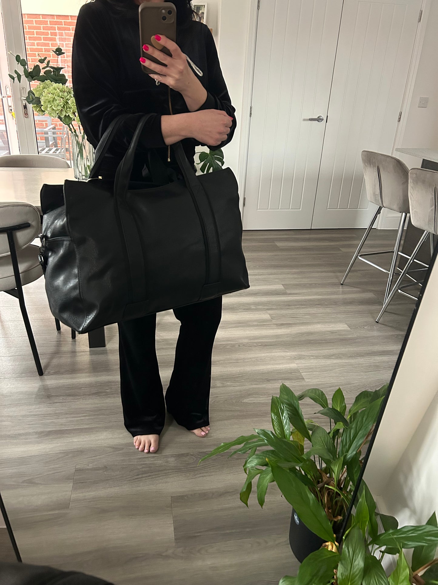 Brooklyn - Large Soft Leather-Look Holdall