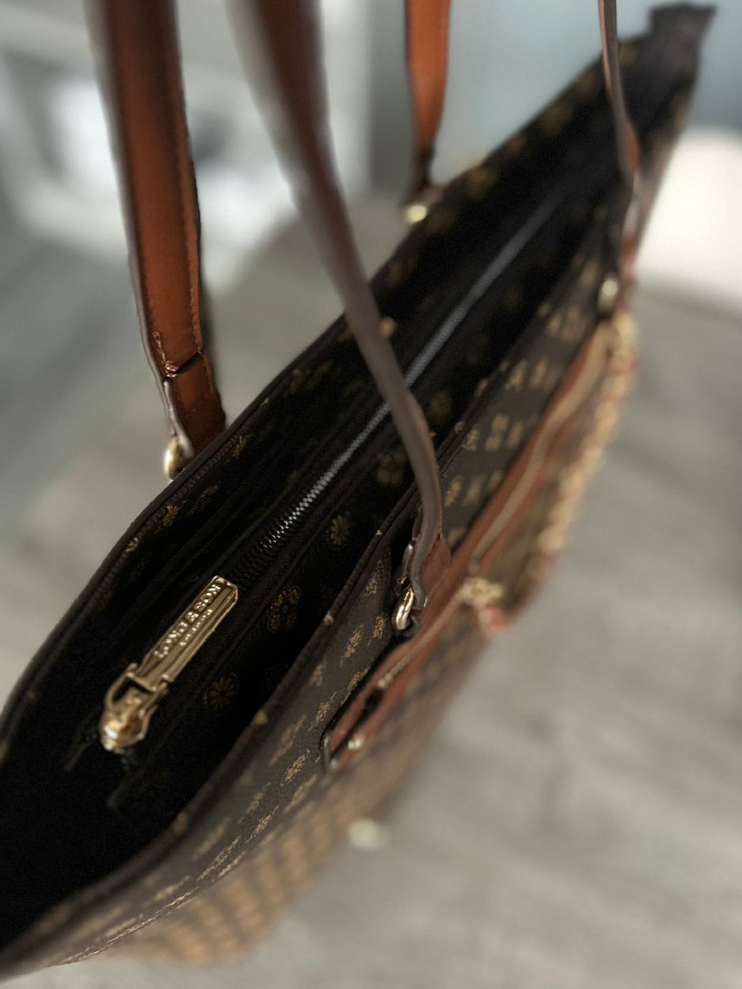 Elizabeth - Large Faux Leather Tote / Shopper Bag