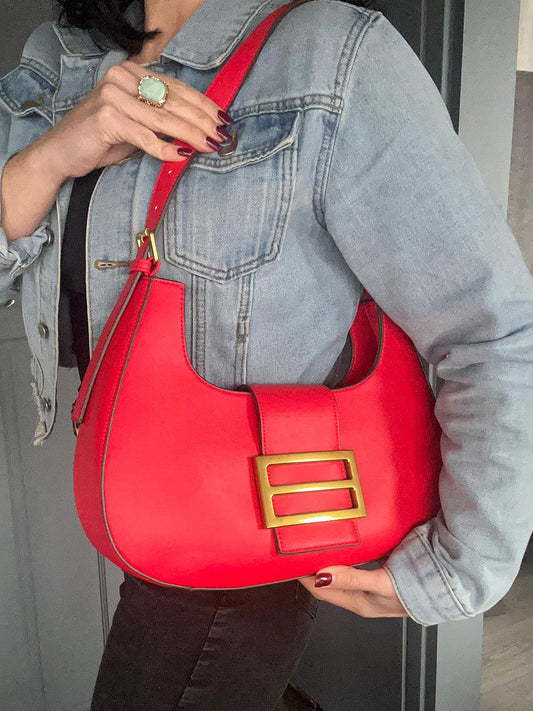 Farah - Shoulder bag with buckle