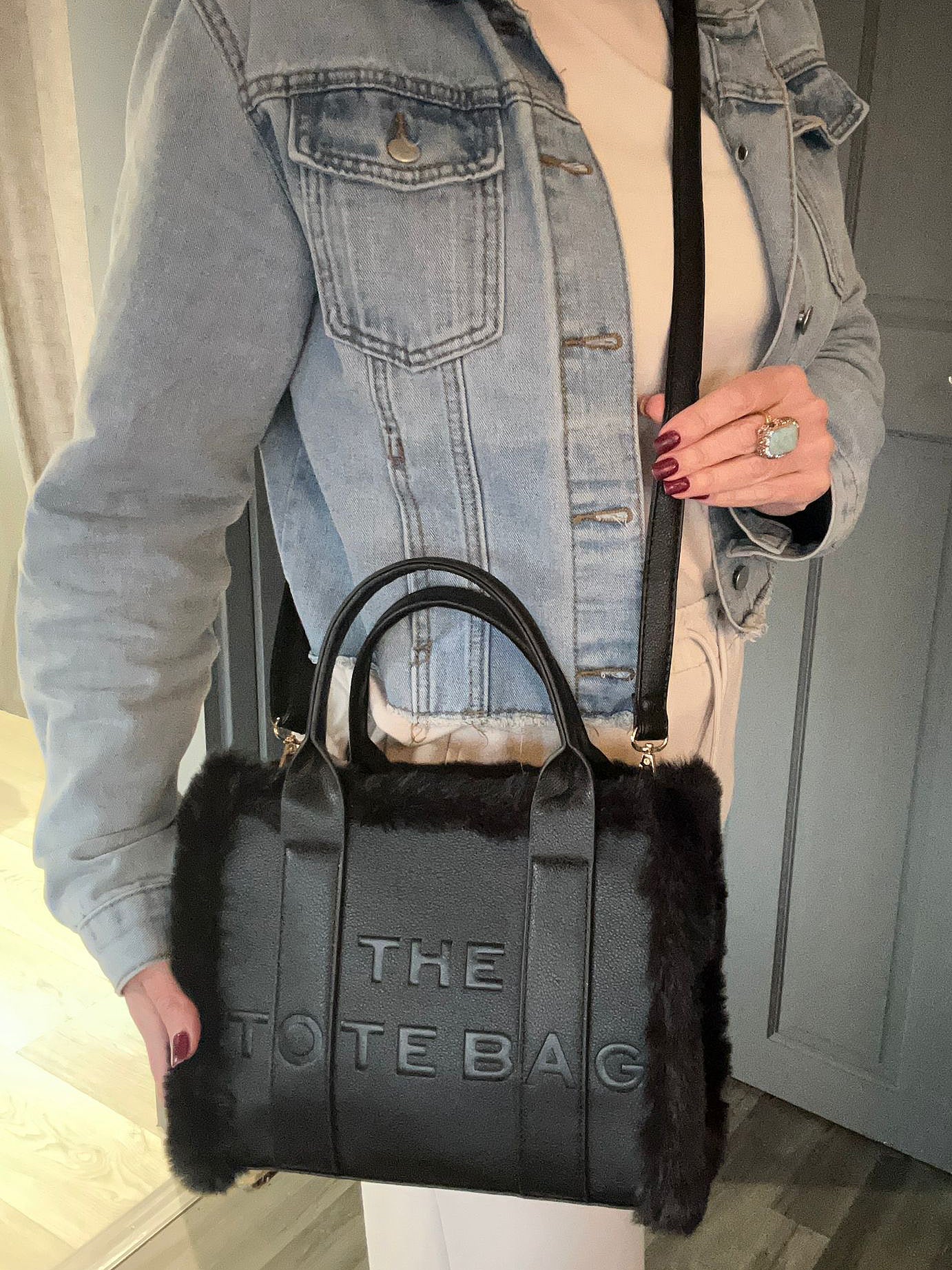 Frankie - Fur trim tote bag