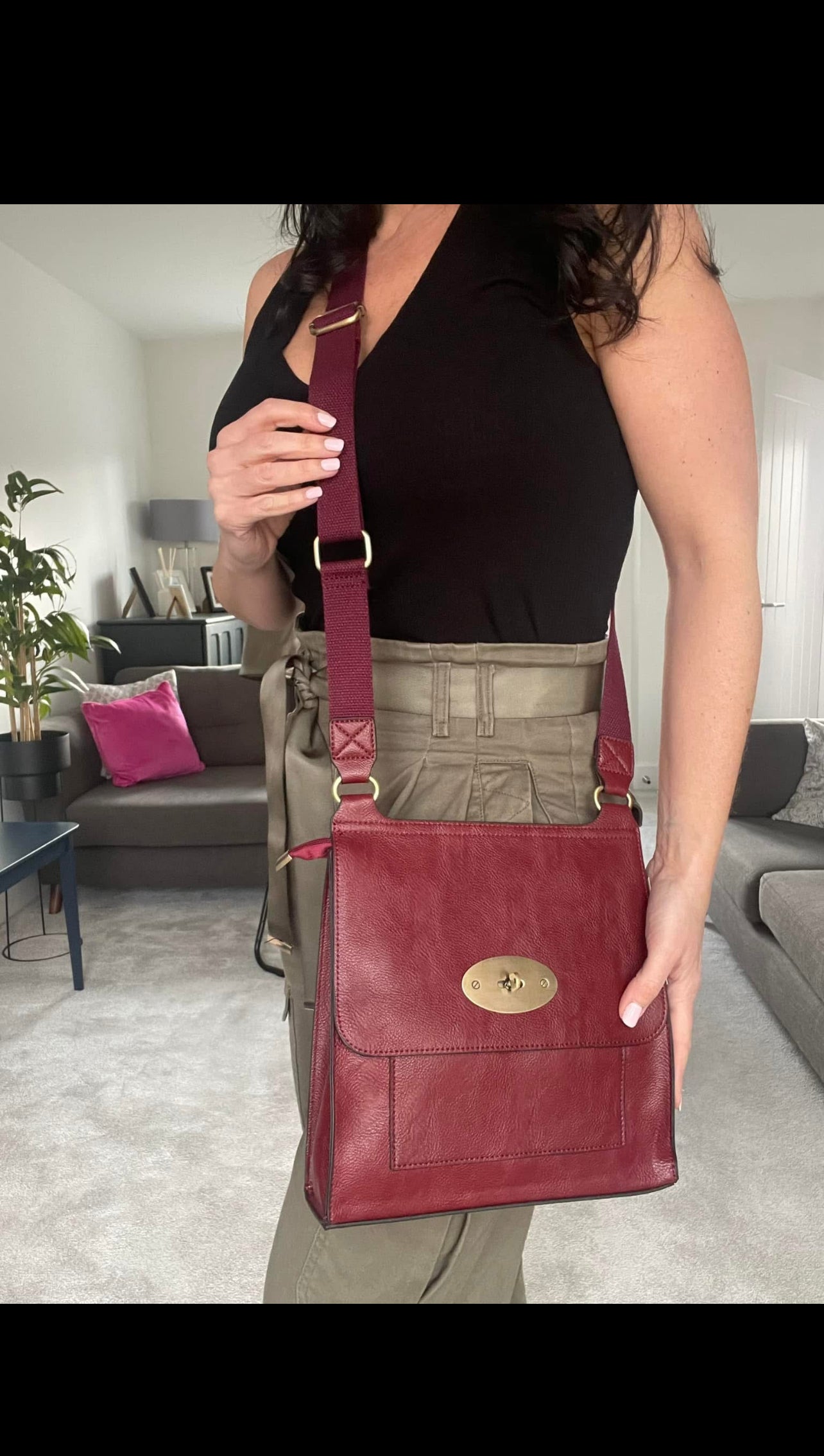 Hayley - Messenger Crossbody Bag