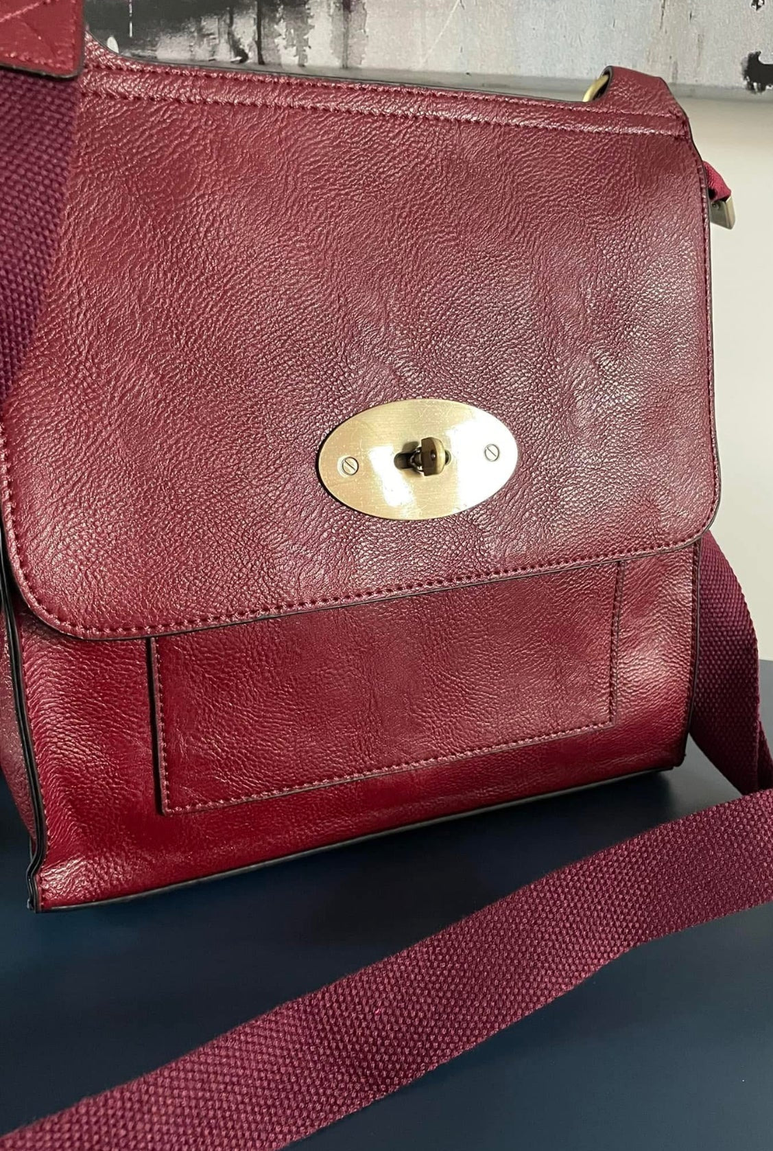 Hayley - Messenger Crossbody Bag