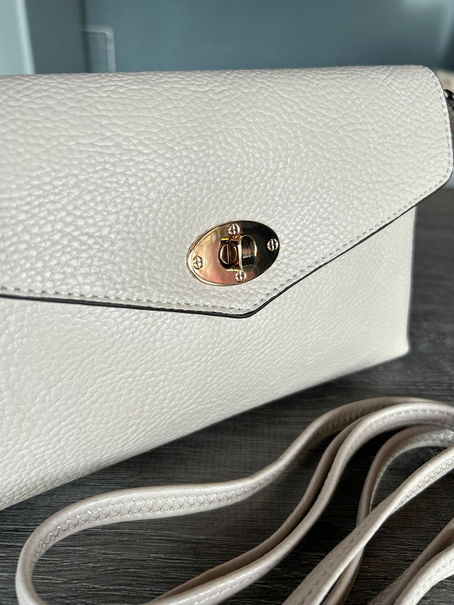 Gina - Faux Leather Slim Clutch / Crossbody Bag