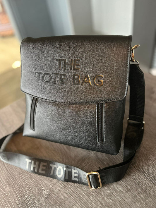 Hannah - Black flap over Messenger Bag