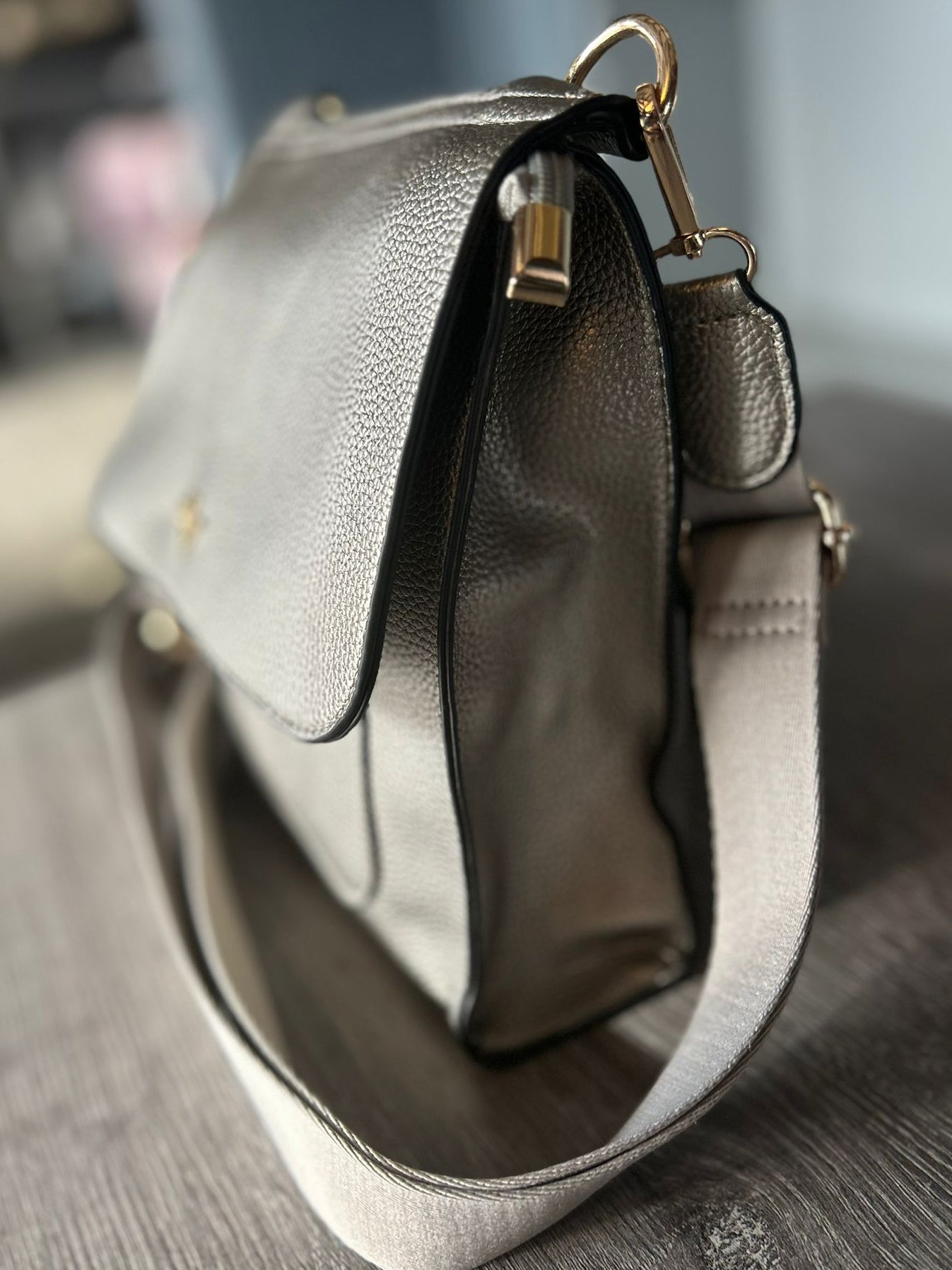 Layla - Soft faux leather messenger bag