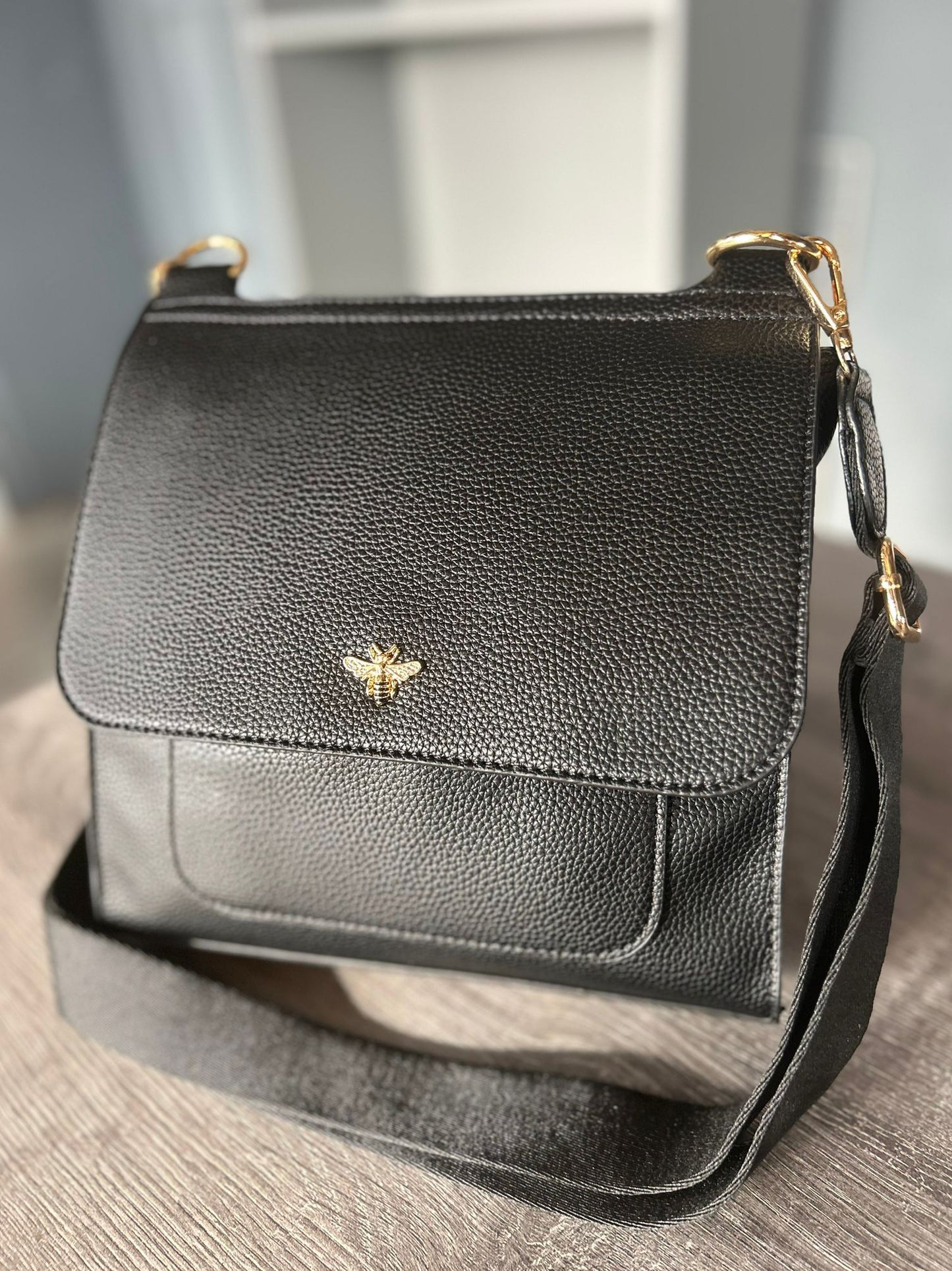 Layla - Soft faux leather messenger bag