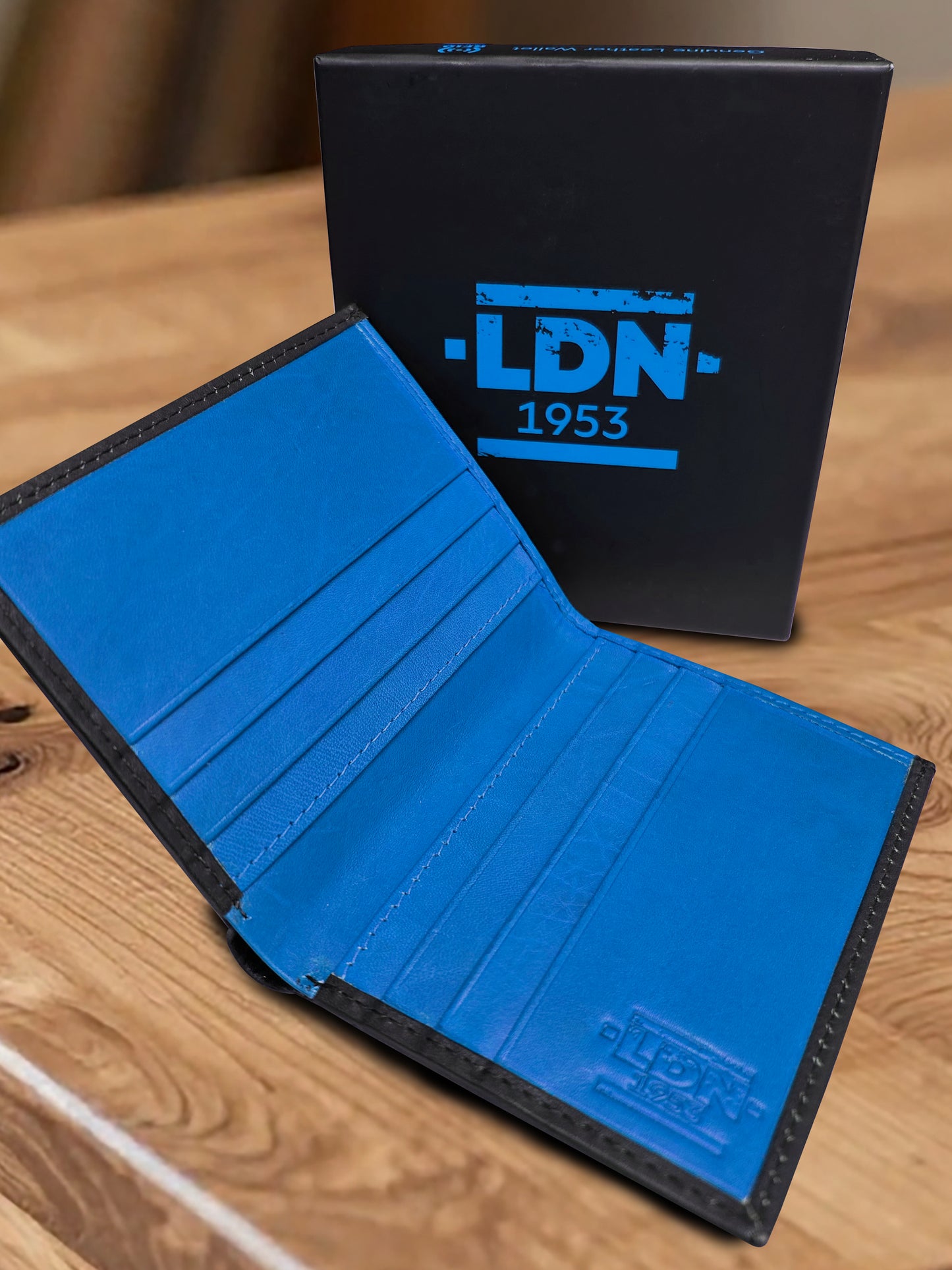 LDN Genuine Leather 2 Tone Slim Wallet - RFID Protected
