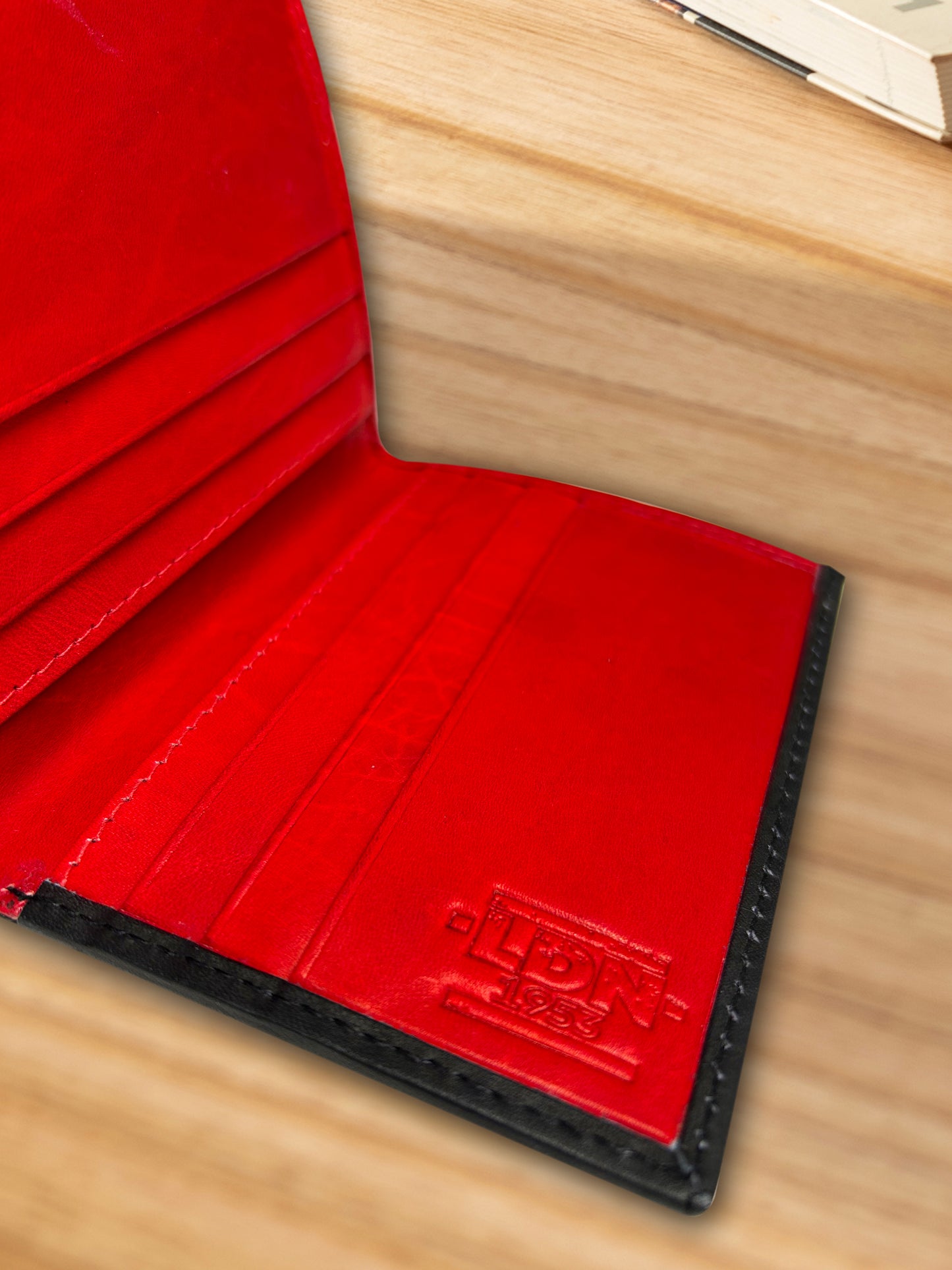 LDN Genuine Leather 2 Tone Slim Wallet - RFID Protected