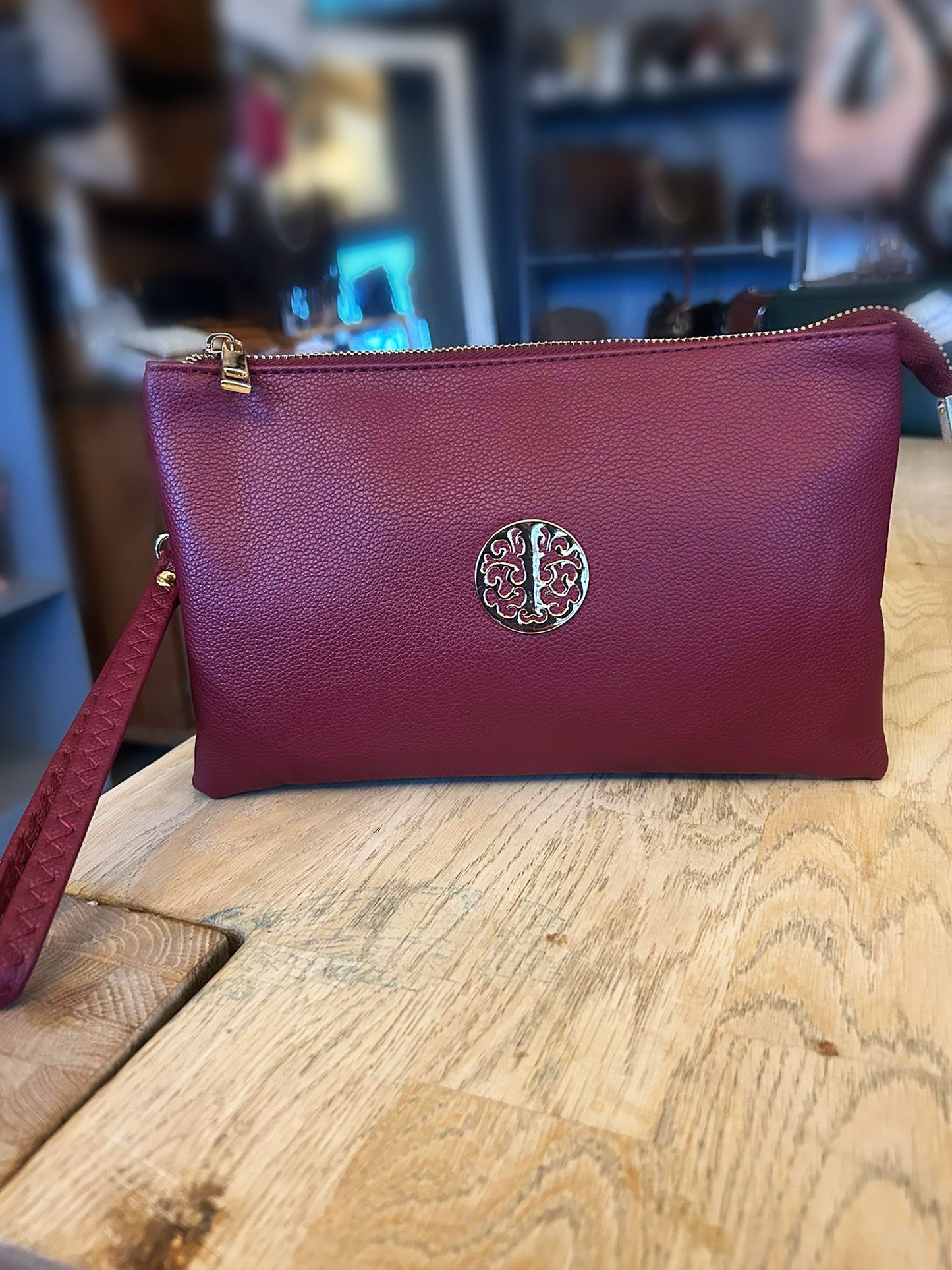 Lola - Slim clutch / Crossbody bag