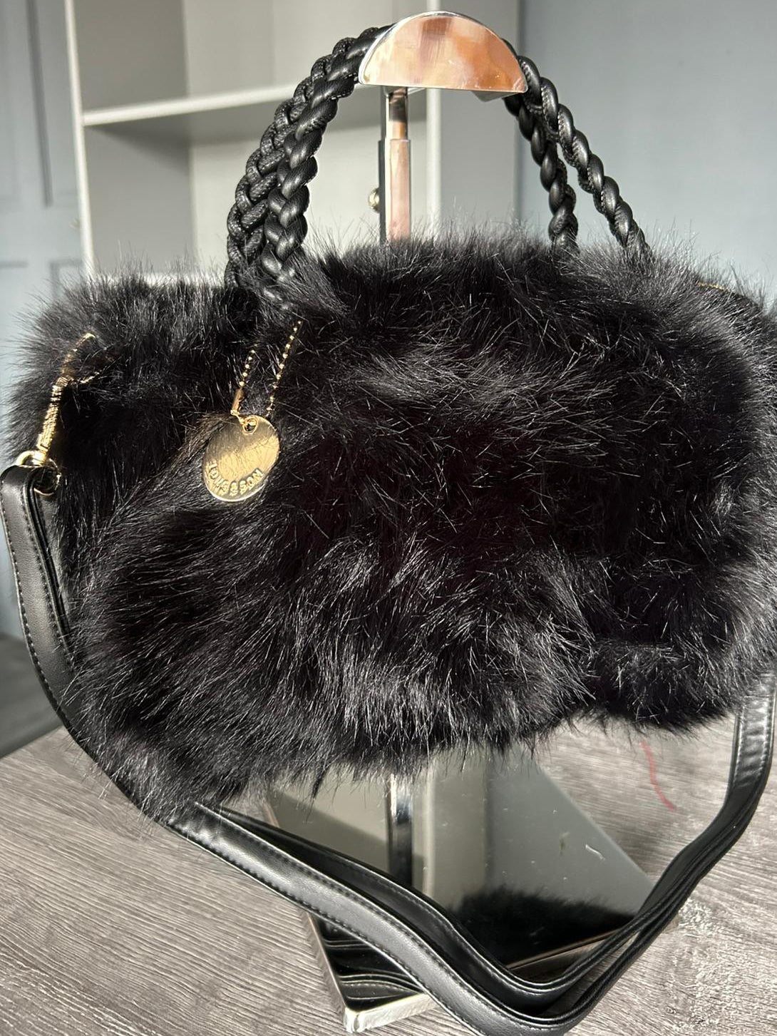 Maddison - Faux fur small crossbody bag