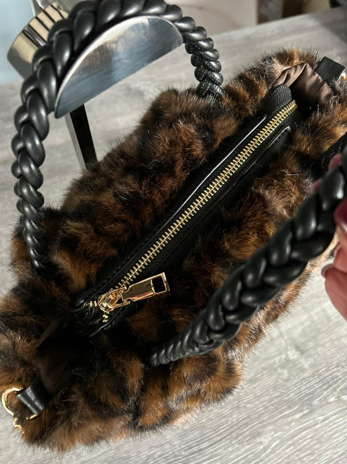 Maddison - Faux fur small crossbody bag