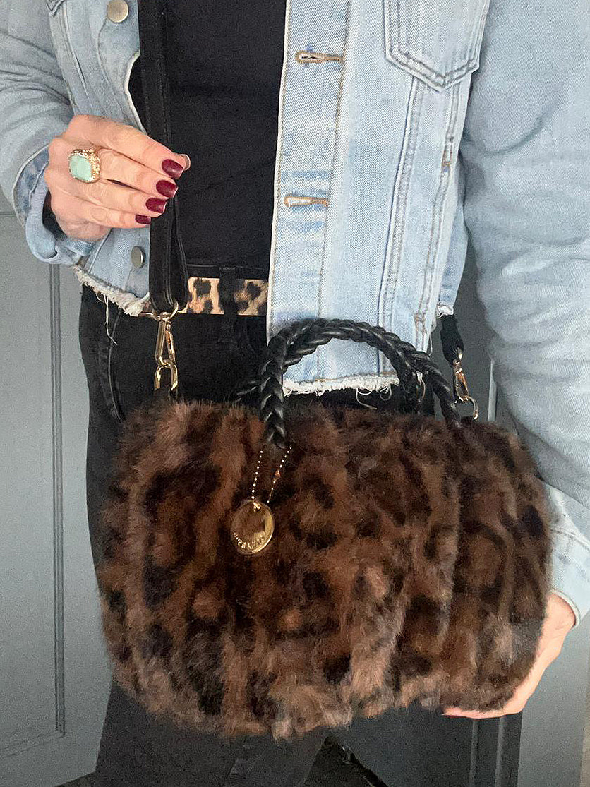 Maddison - Faux fur small crossbody bag