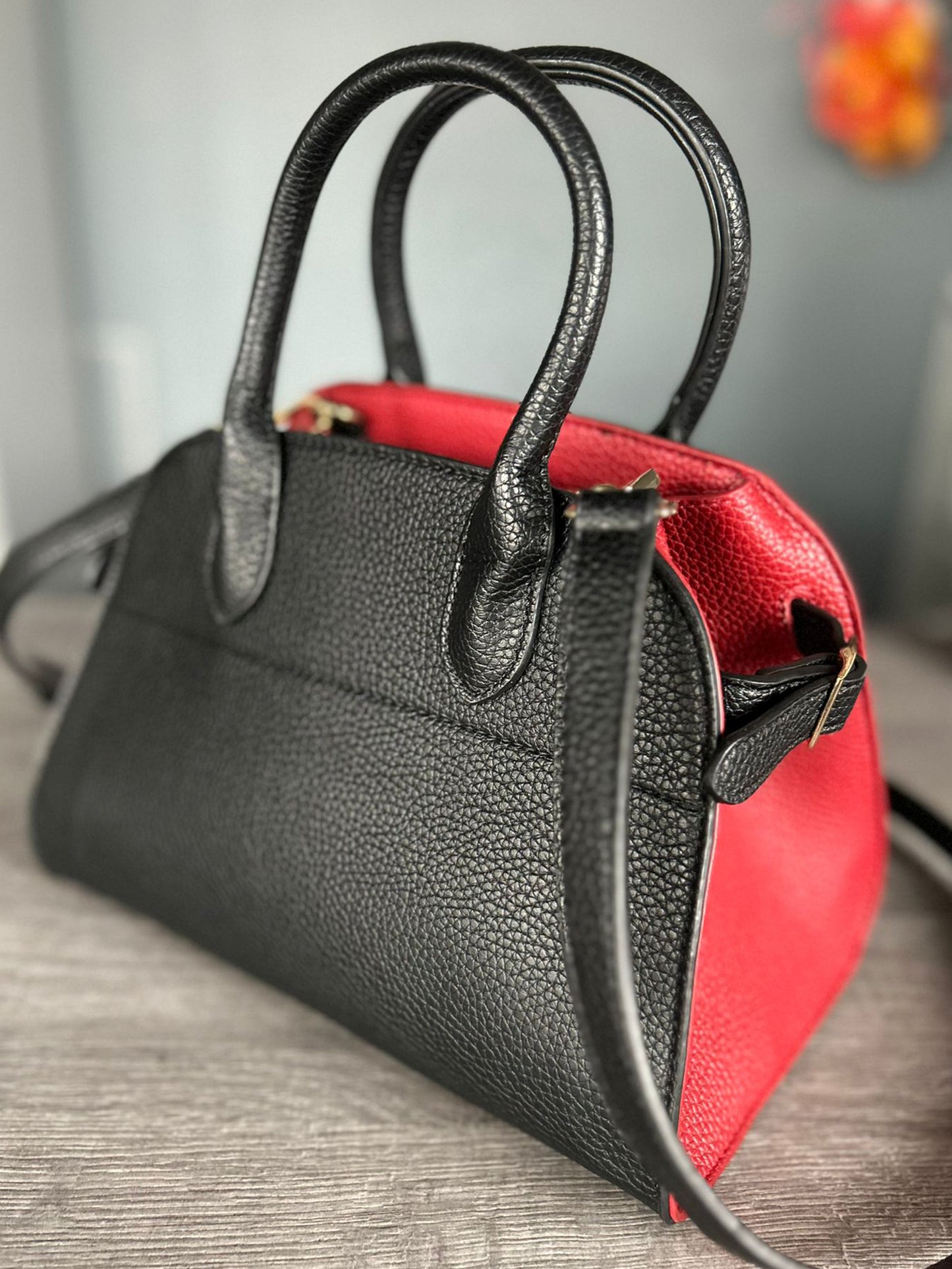 Rebecca - Faux Leather Handbag