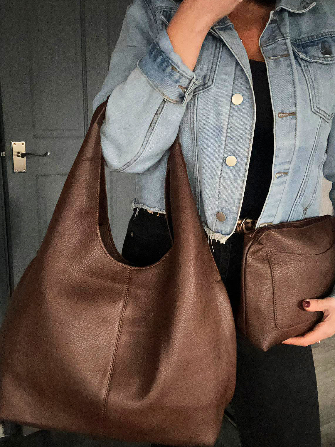 Sophia - Soft slouch shoulder bag with bag insert