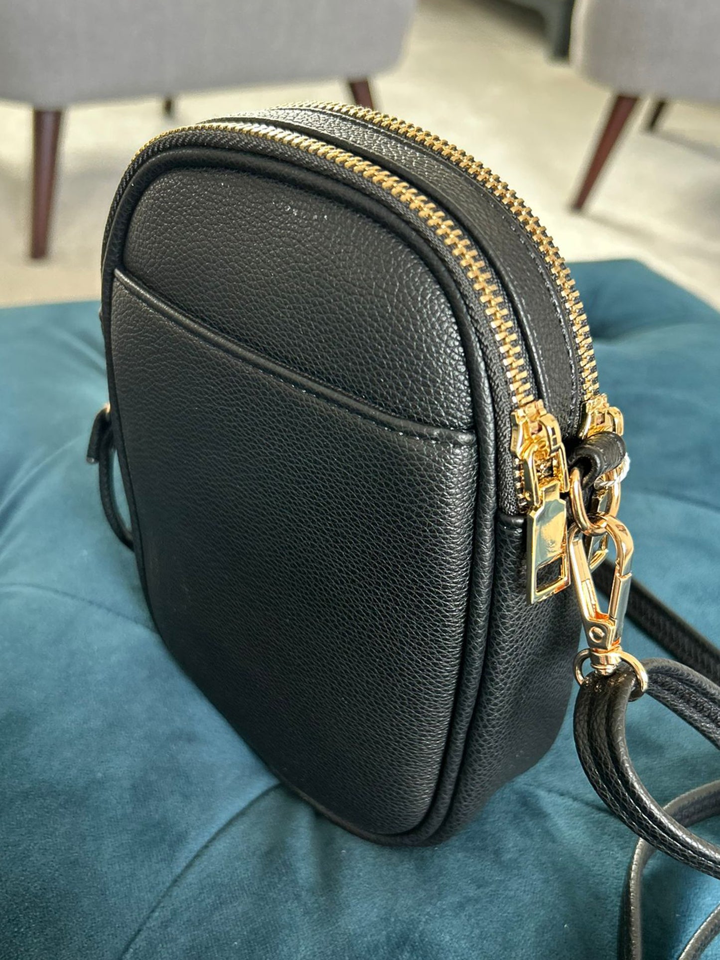 Tina - Small Crossbody Phone Bag