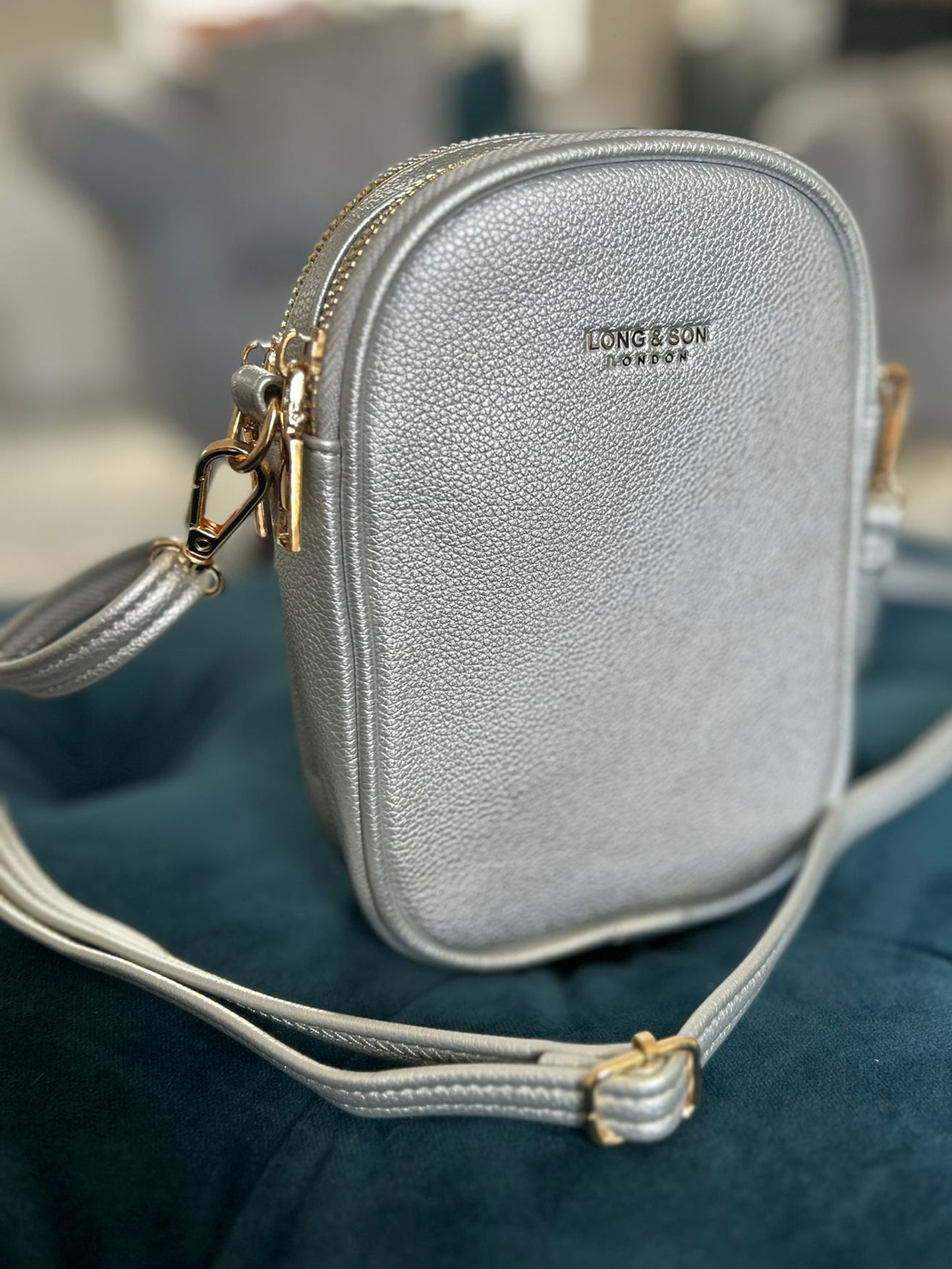 Tina - Small Crossbody Phone Bag