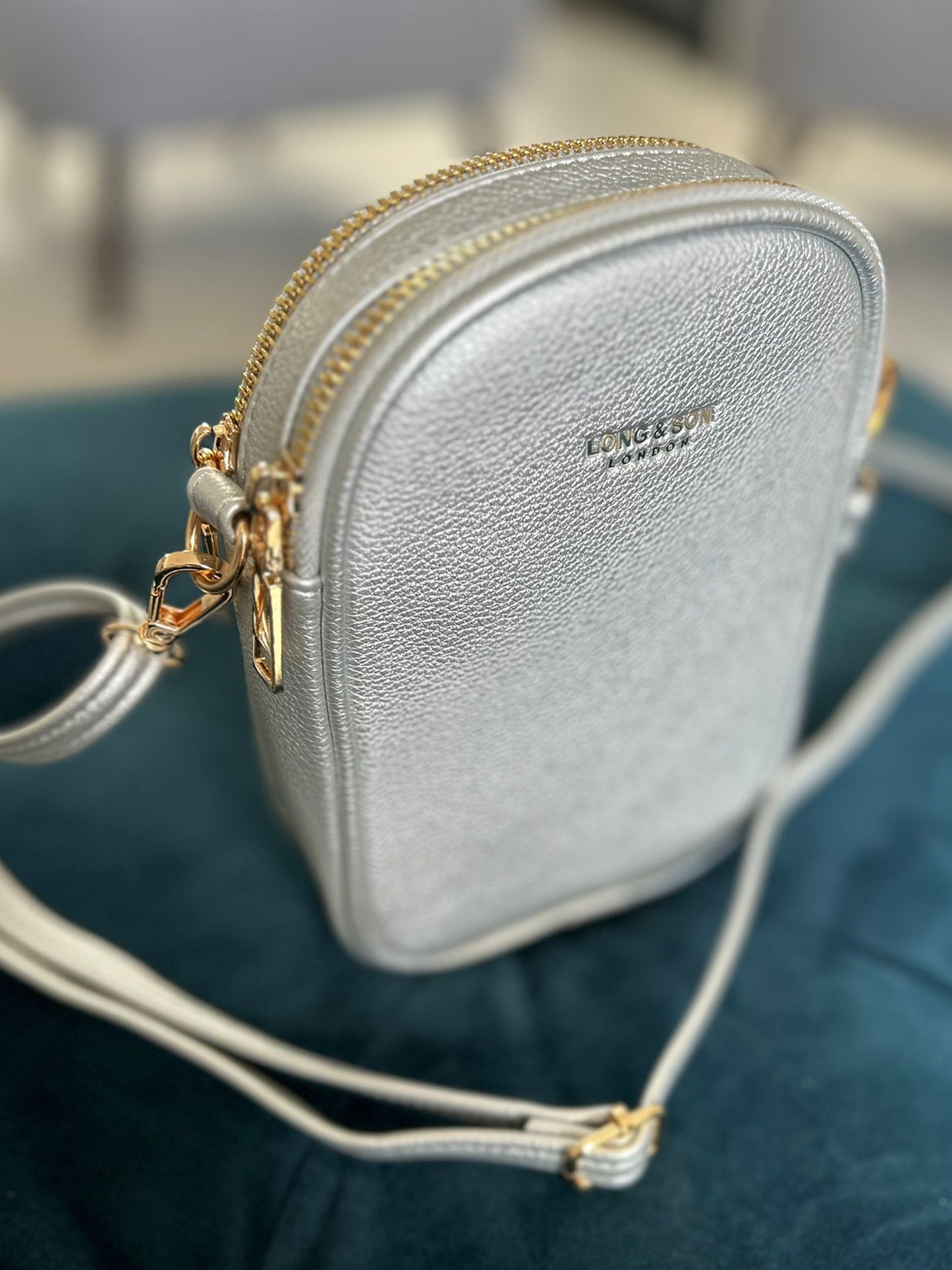 Tina - Small Crossbody Phone Bag
