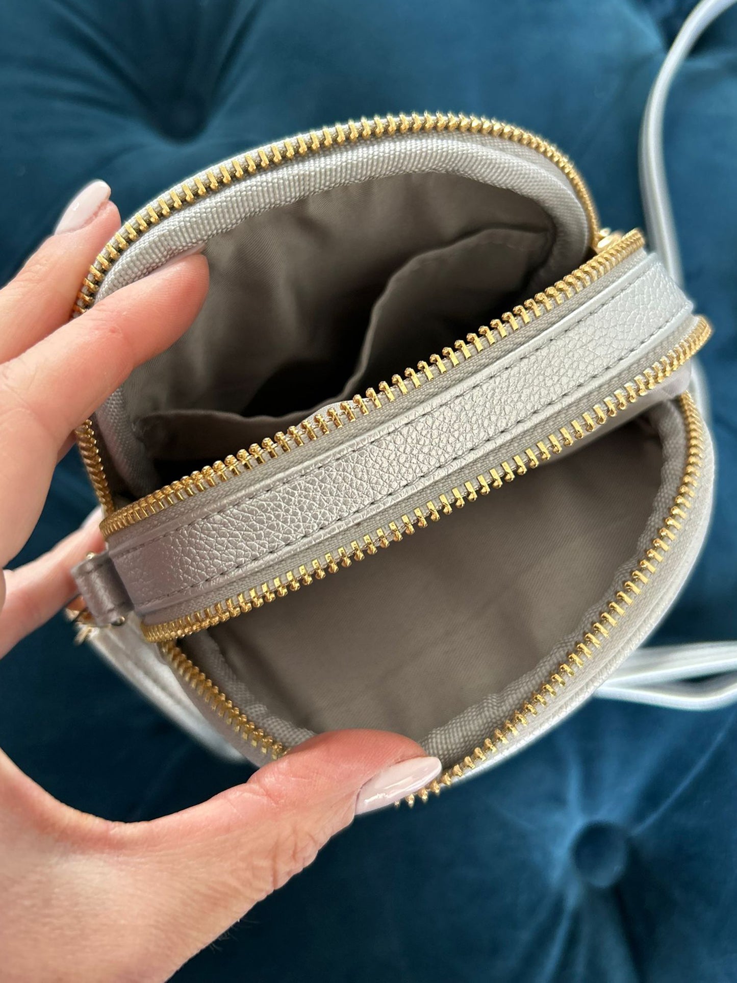 Tina - Small Crossbody Phone Bag