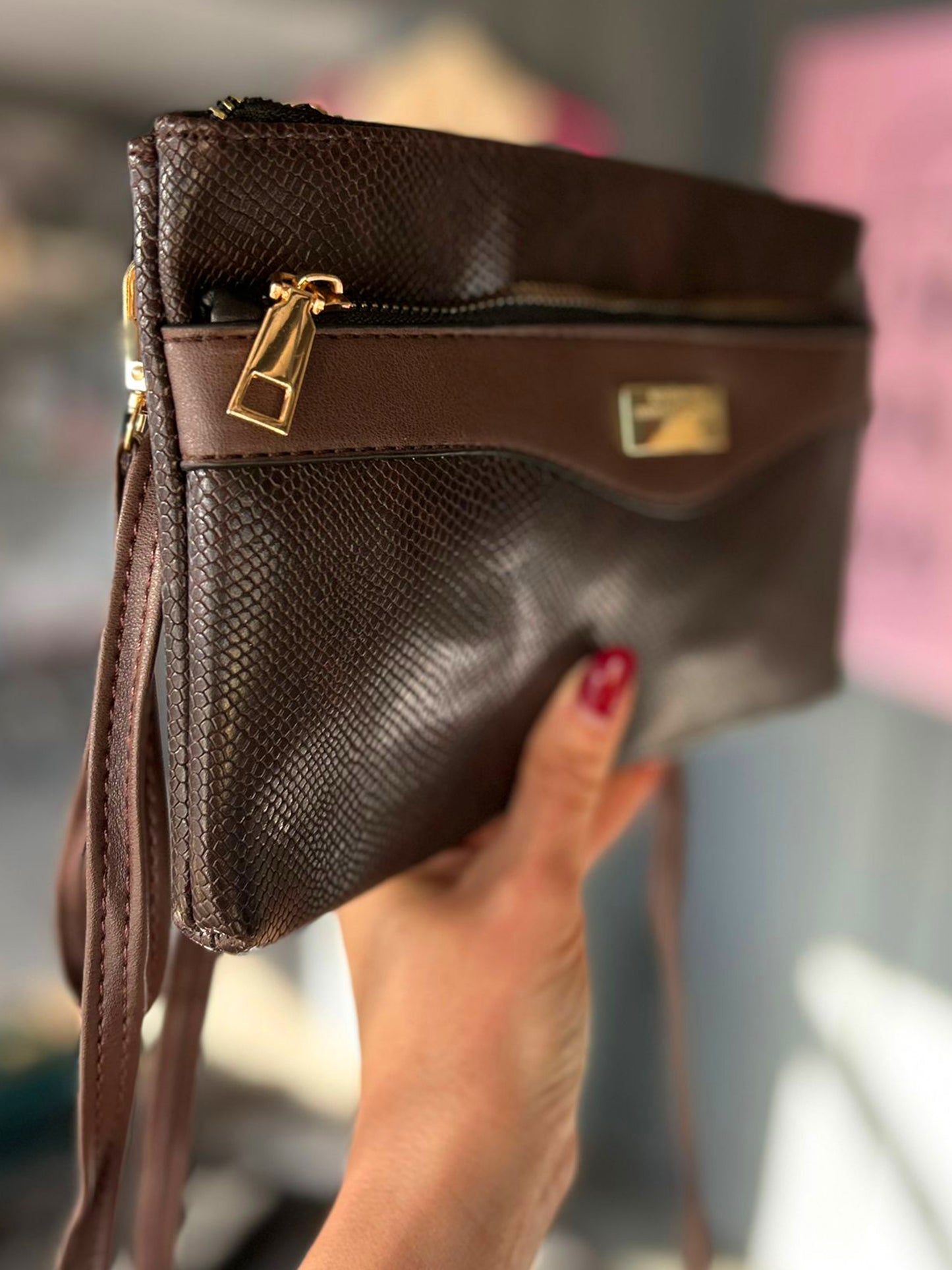 Zana - Faux Leather Small Snakeskin Effect Clutch / Crossbody Bag