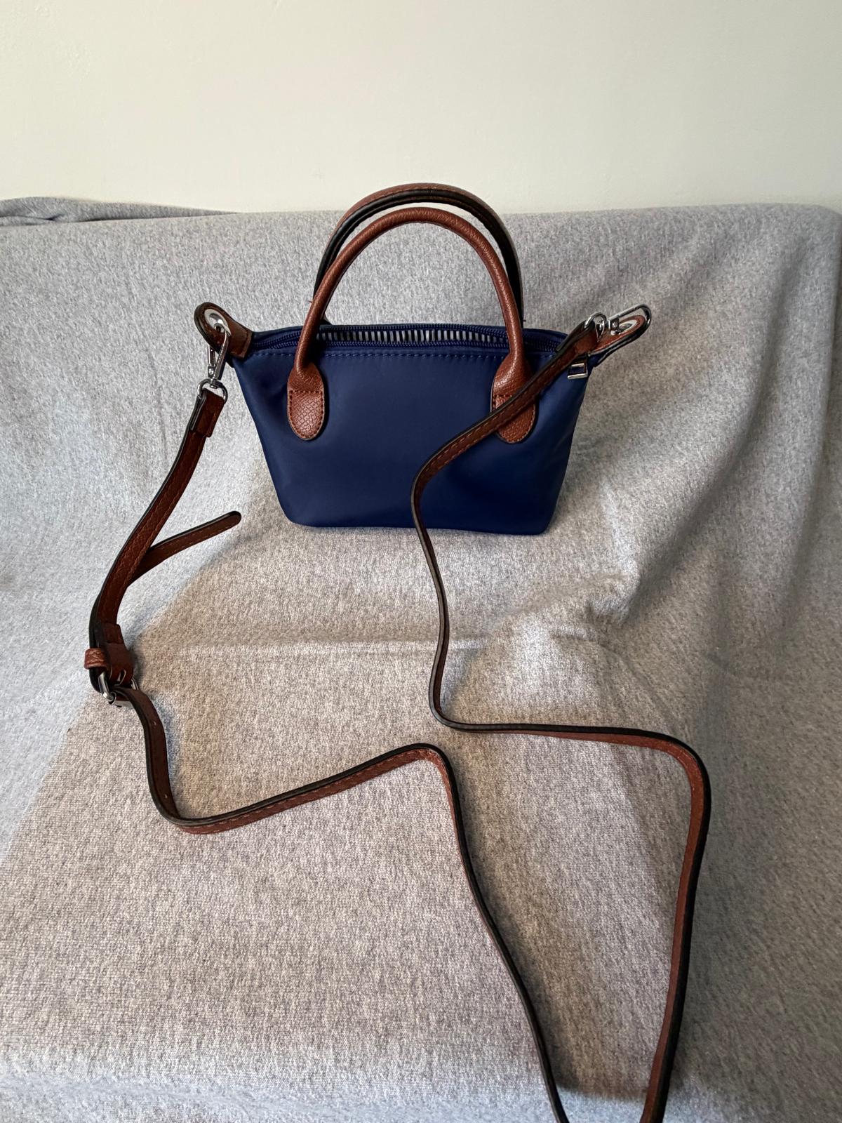 Liv - Small Crossbody